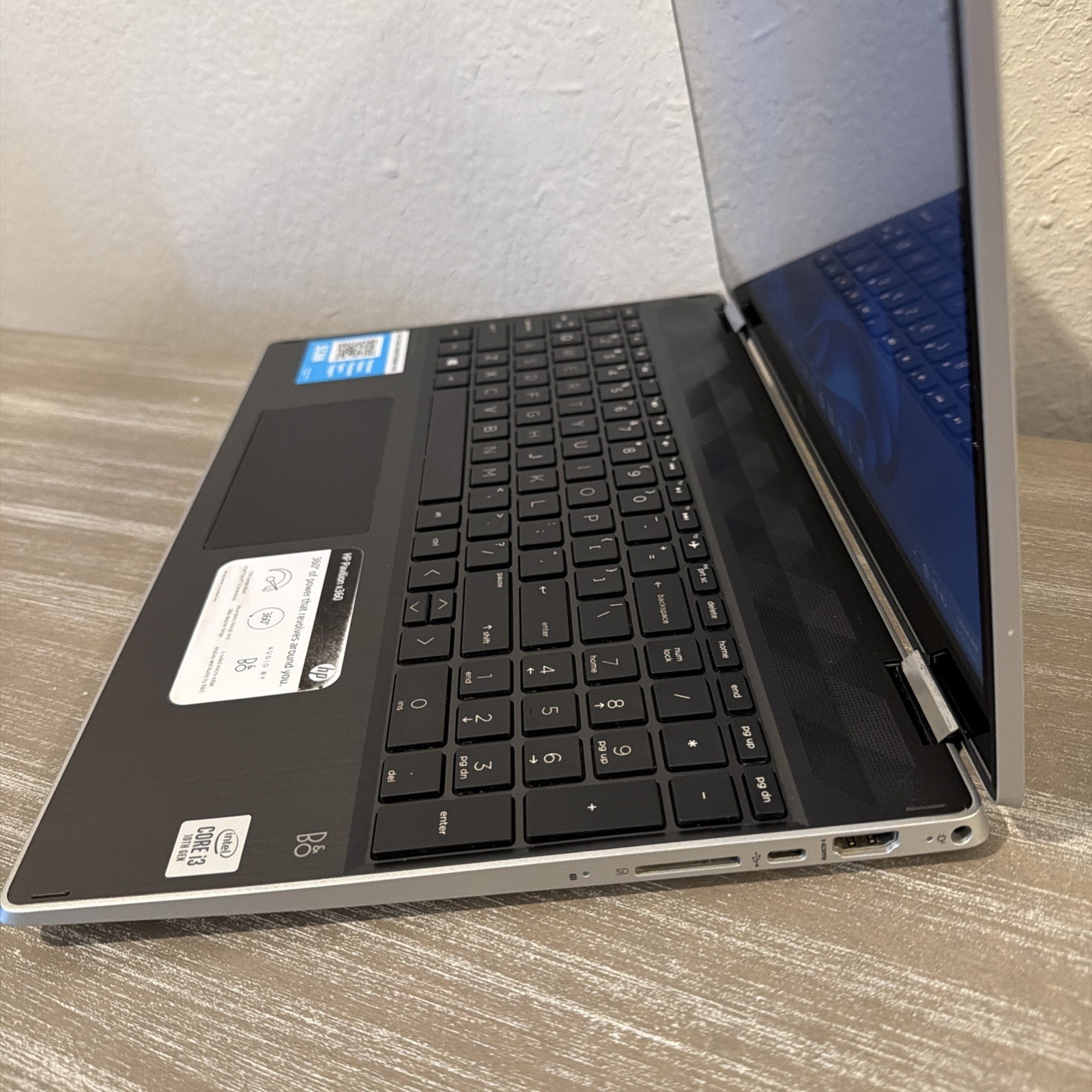 HP Pavilion x360 15’ Touch Screen Intel Core i3 10110U 8GB RAM 256GB Win 11