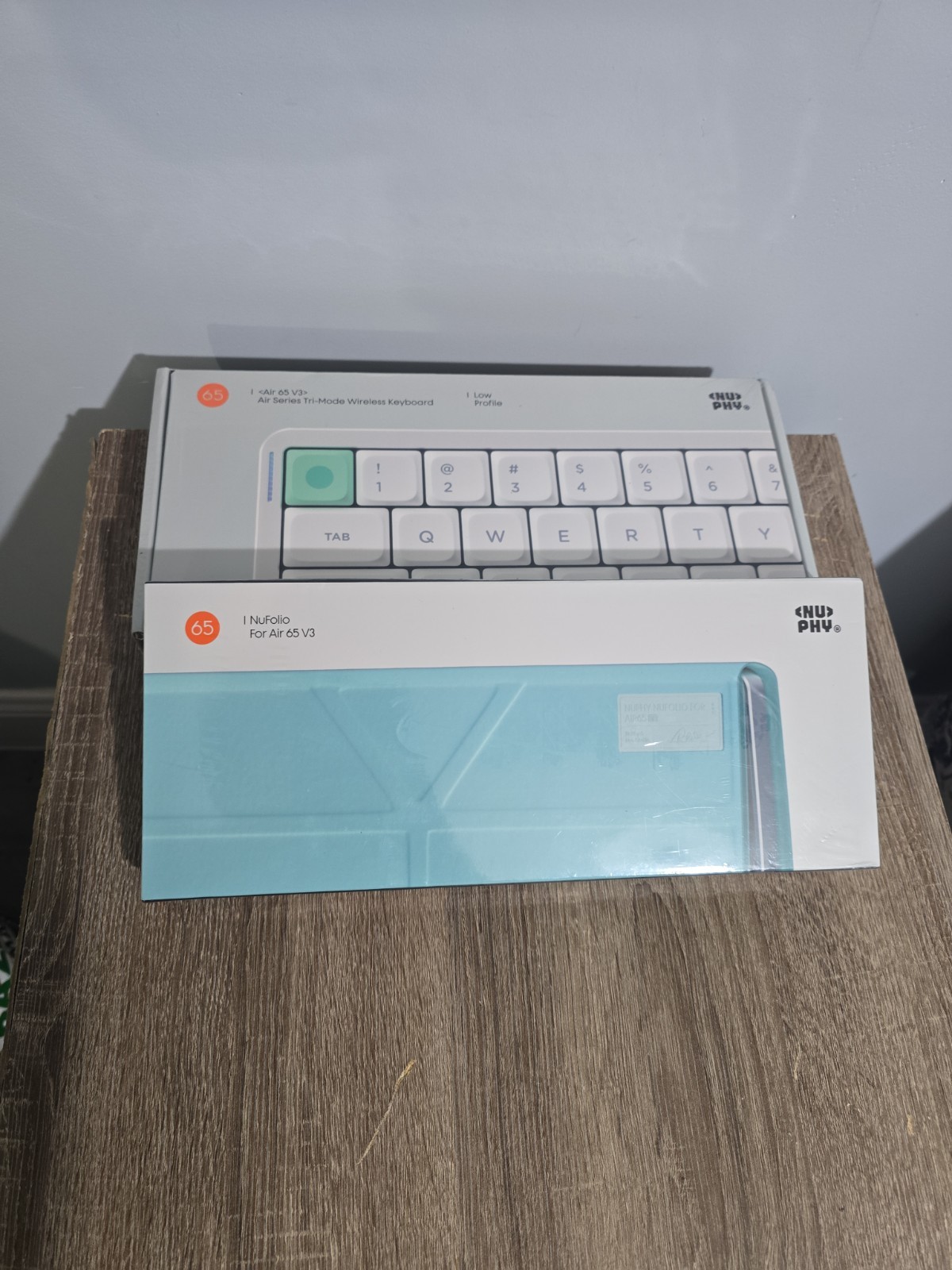 NuPhy Air 65 V3 Low Profile Mechanical Keyboard + Nu Folio