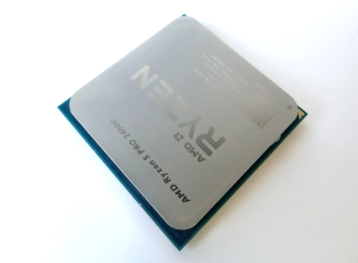 AMD Ryzen 5 Pro 2400G 3.6 GHz CPU Socket AM4 YD240BC5M4MFB