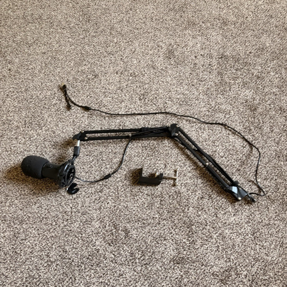 FIFINE USB Microphone Black w/ Boom Arm, Shock Mount, Foam Windscreen, Mute