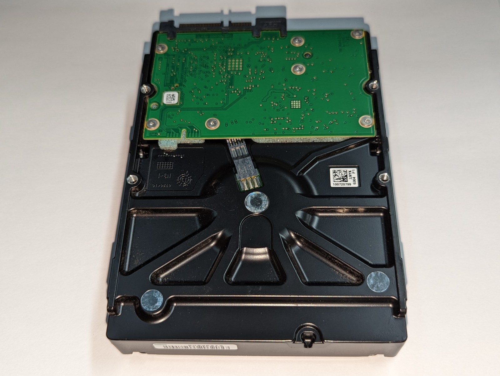 Dell Constellation ES.3 4TB 3.5″ SATA Hard Drive ST4000NM0033 7200RPM HDD
