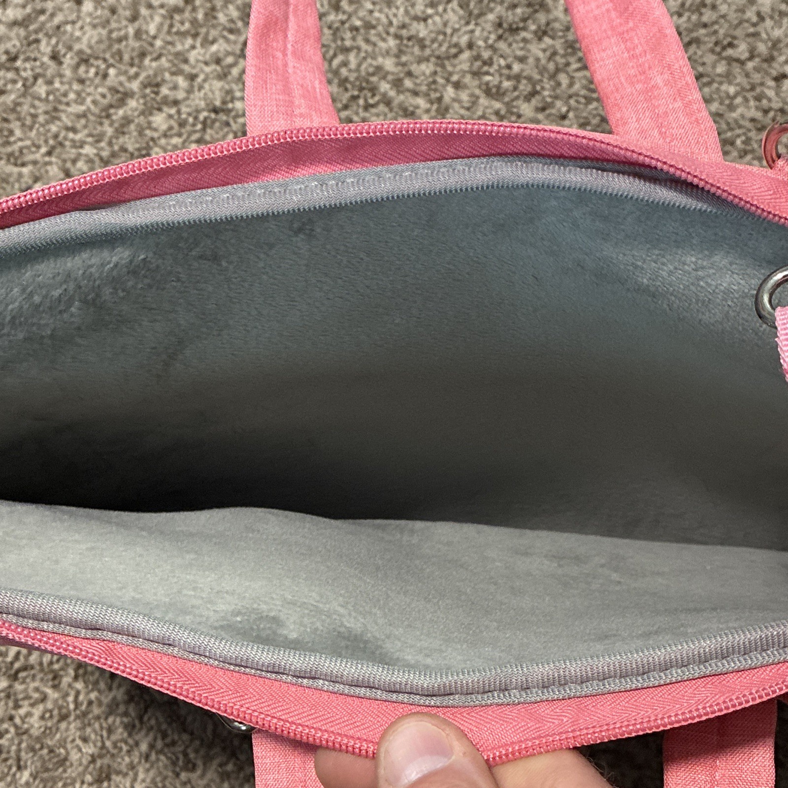 Voova Pink Polyester Padded Laptop Shoulder/Messenger Bag Case, Universal Fit