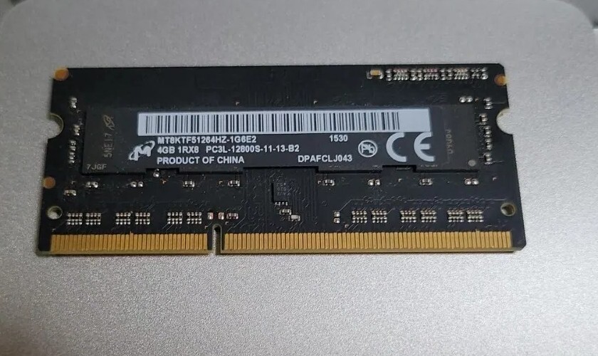 Micron 4 GB SO-DIMM 1600 MHz PC3-12800 DDR3 SDRAM Memory (MT8KTF51264HZ1G6E1)