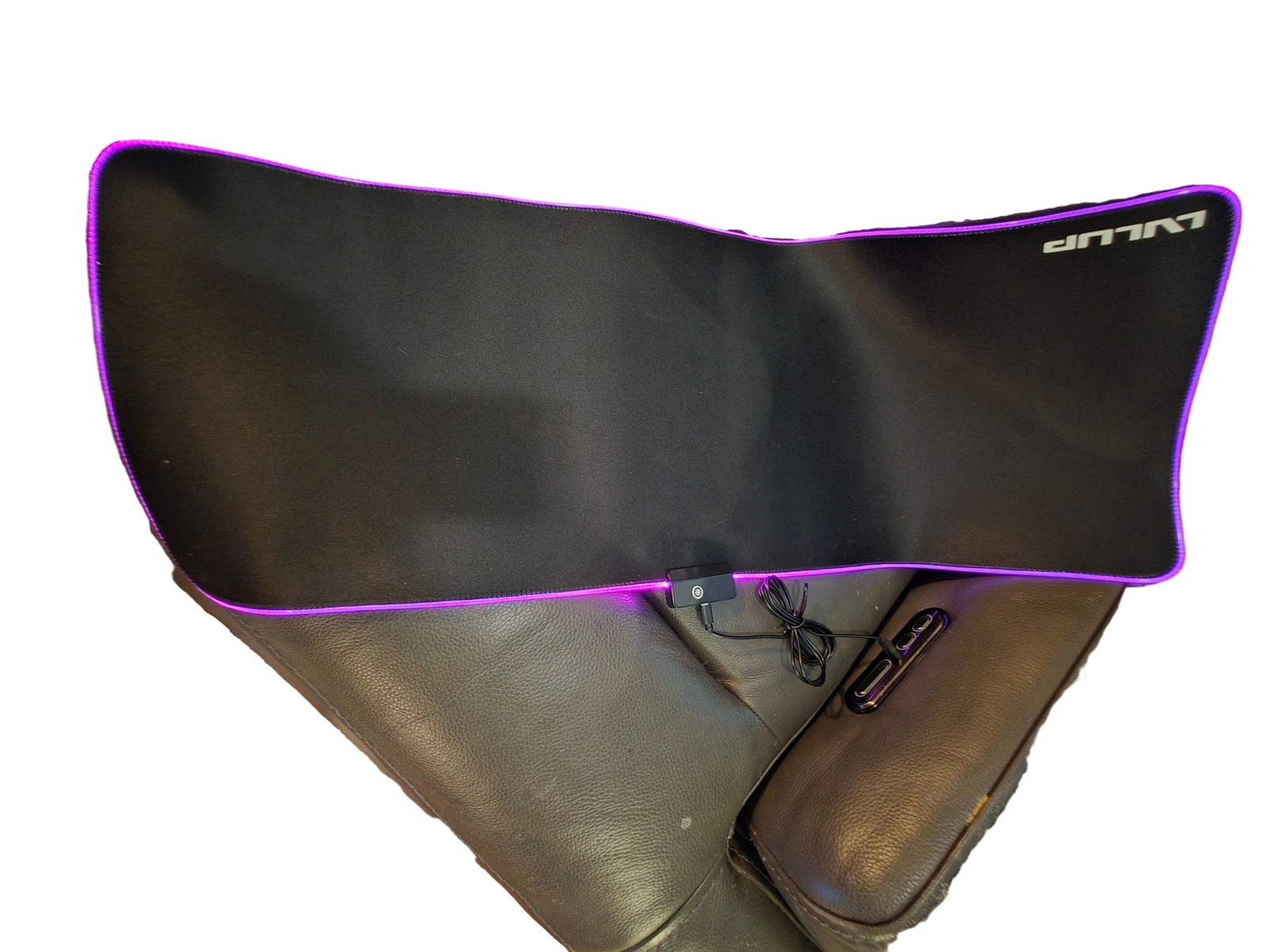 XL RGB Gaming Mouse Pad 31 x 11.5in 13 Light Modes