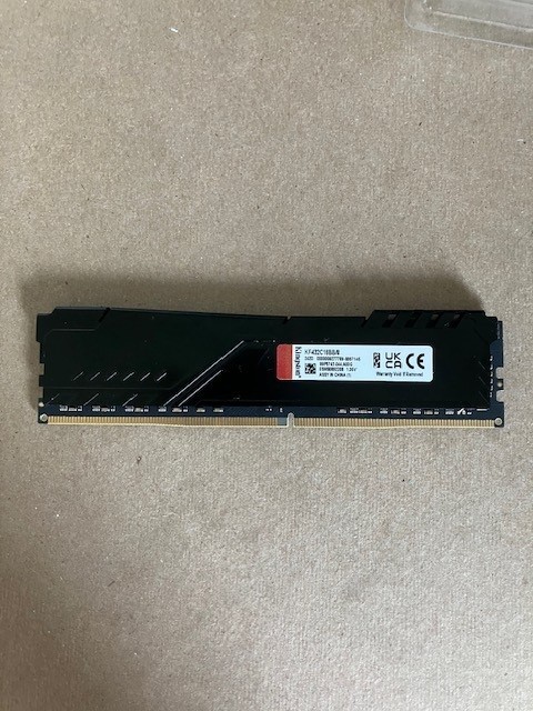 DDR4 8GB 3200MHz Kingston FURY PC4-25600 1.35V Desktop UDIMM Gaming Memory 1x8gb