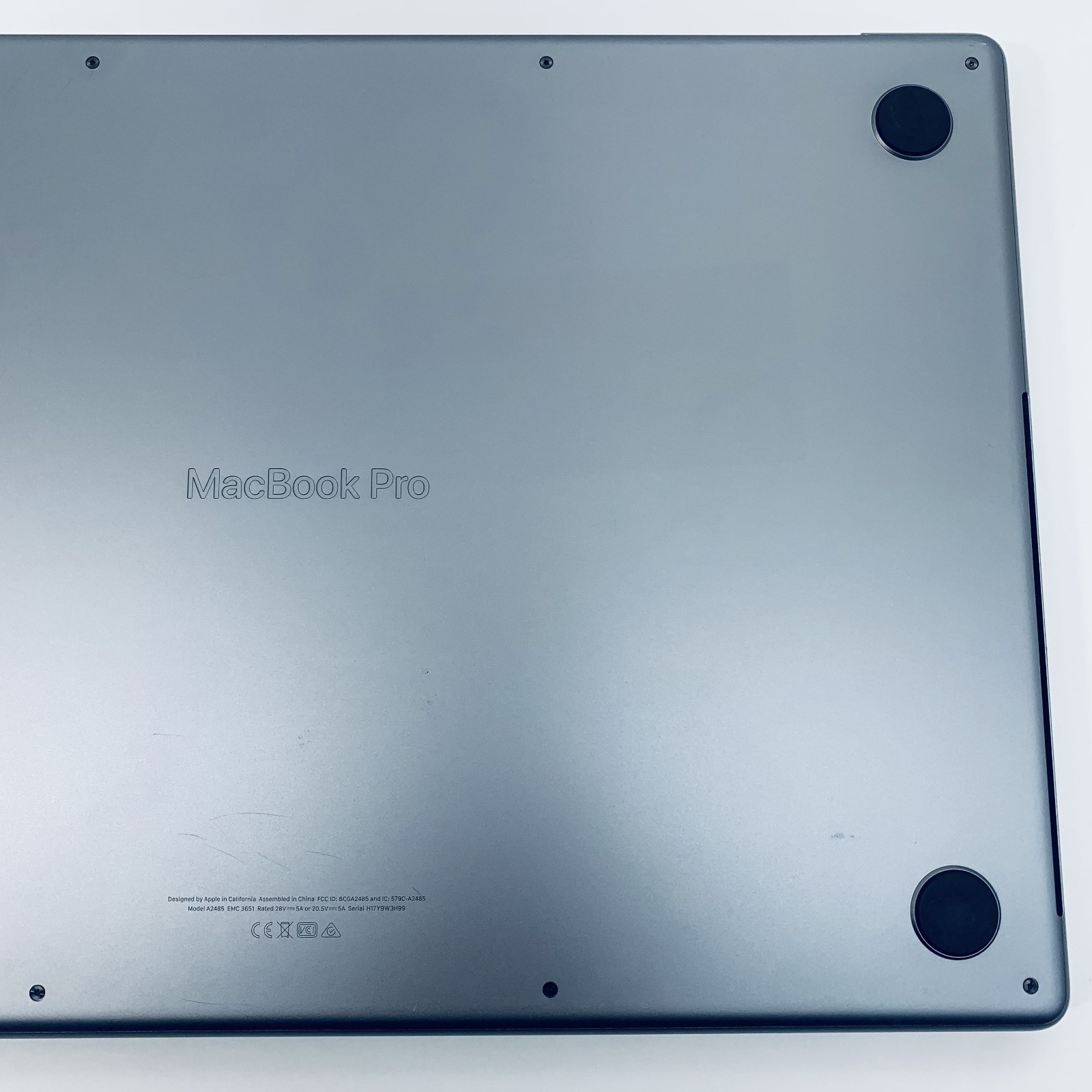 Apple MacBook Pro A2485 16″ M1 Pro 10-Core Chip 32GB RAM 512GB SSD*READ*