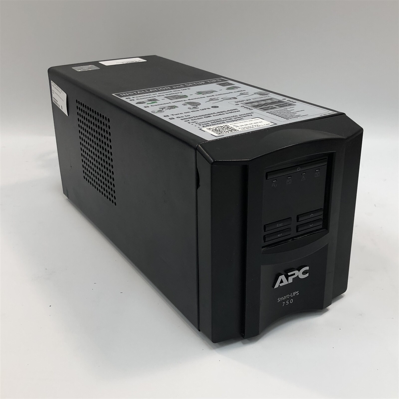 APC Smart-UPS 750VA Tower Battery Backup LCD 120V SmartConnect SMT750C