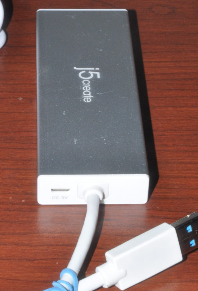 j5create USB 3.0 Hub HDMI VGA RJ45 Gigabit Ethernet 2 USB 3.1 JUD380