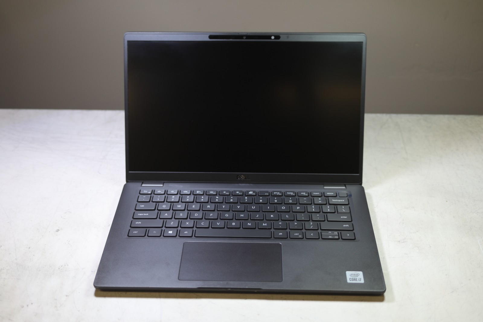 Latitude 7410 Intel(R) Core(TM) i7-10610U CPU @ 1.80GHz-32GB RAM-1TB NVMe-WIN 11