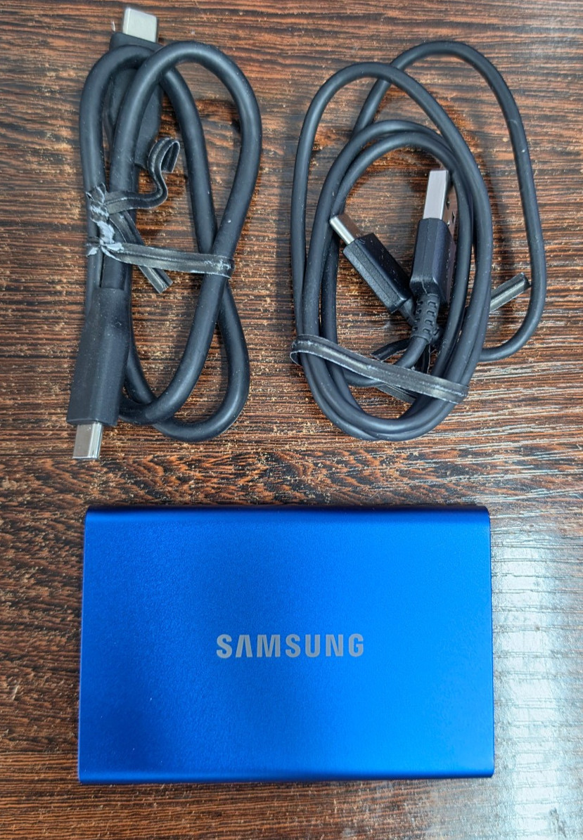 1TB Samsung T7 1TB Portable External SSD in Blue – New Other – Never Used