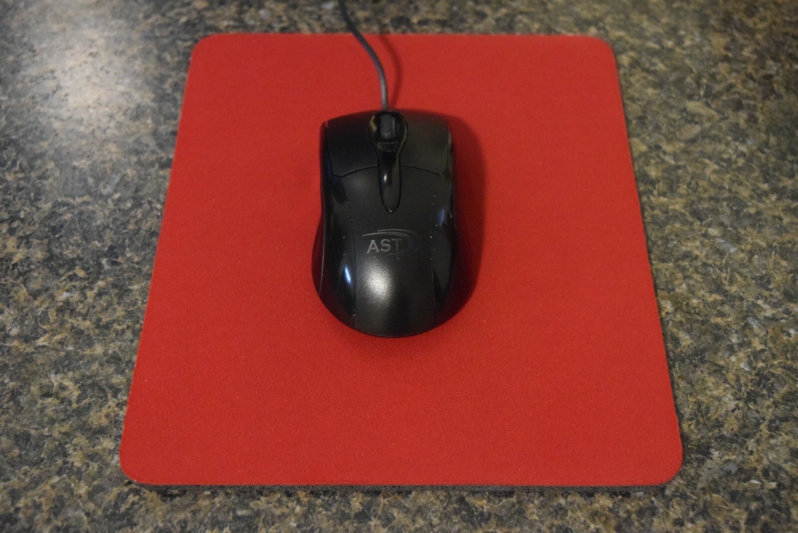 Non-Slip Solid Red Mousepads for Computer (Set of Two) New 9.25 in. x 7.75 in.