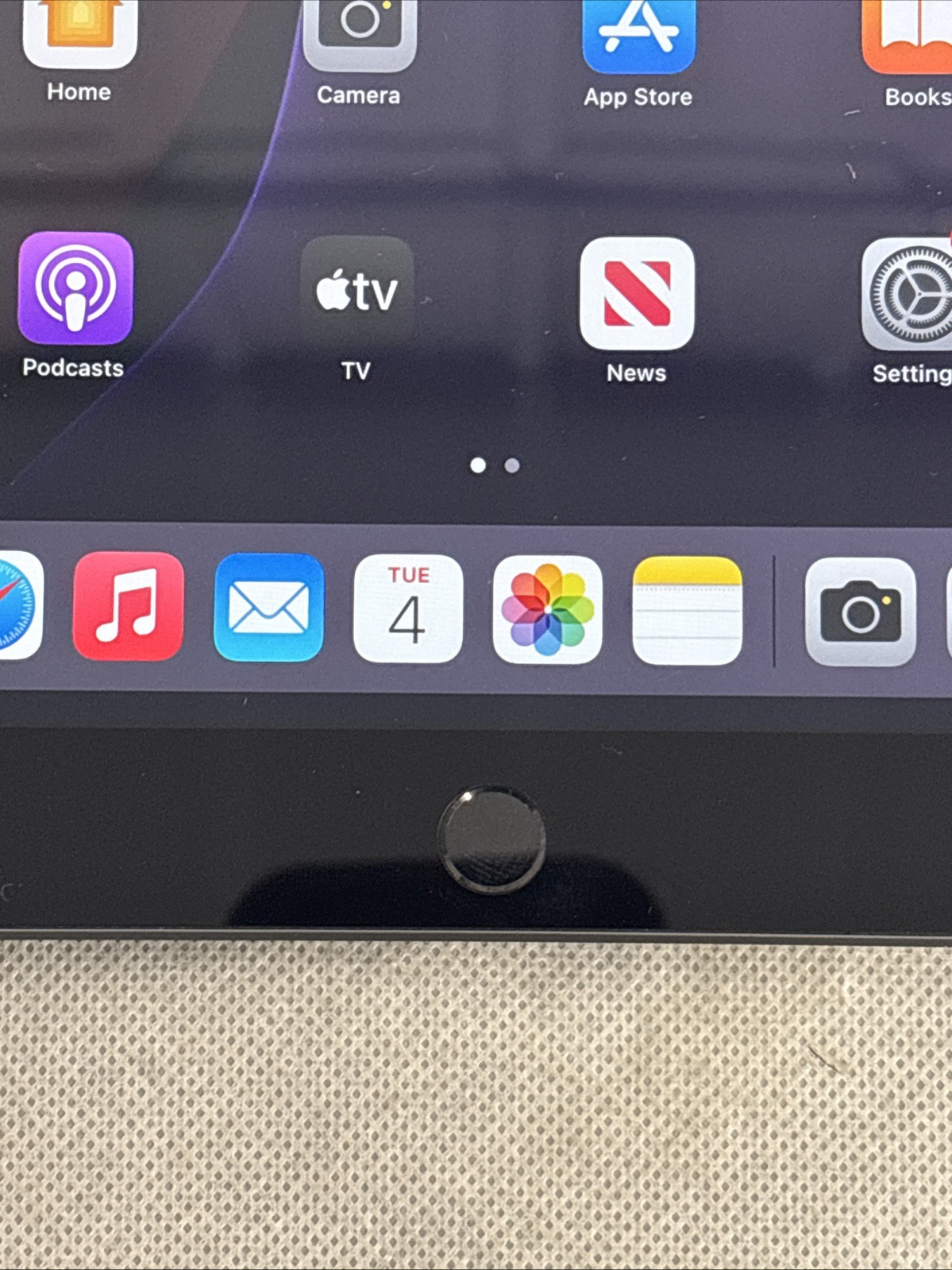 Apple iPad (9th Generation) A2602 256 GB, Wi-Fi, 10.2 in – Space Gray