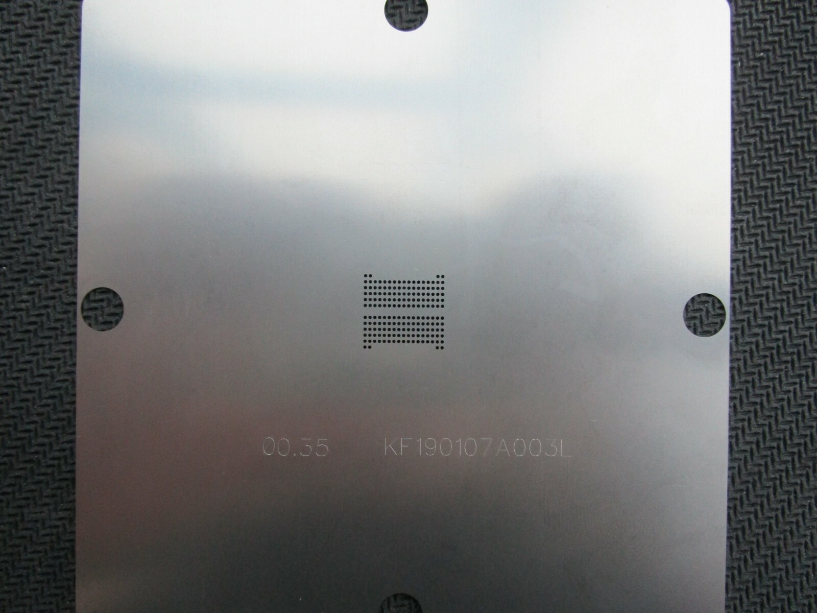 H9CCNNNBKTMLBR-NTD H9CCNNN8LTAL-ARNTD NCLD3B1256M32 MT52L1G32D4PG BGA Stencil