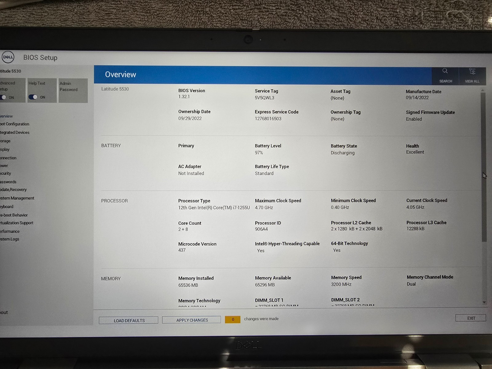 dell latitude 5530 i7-1255U / 64gb ram / windows 11 pro / Power adapter included