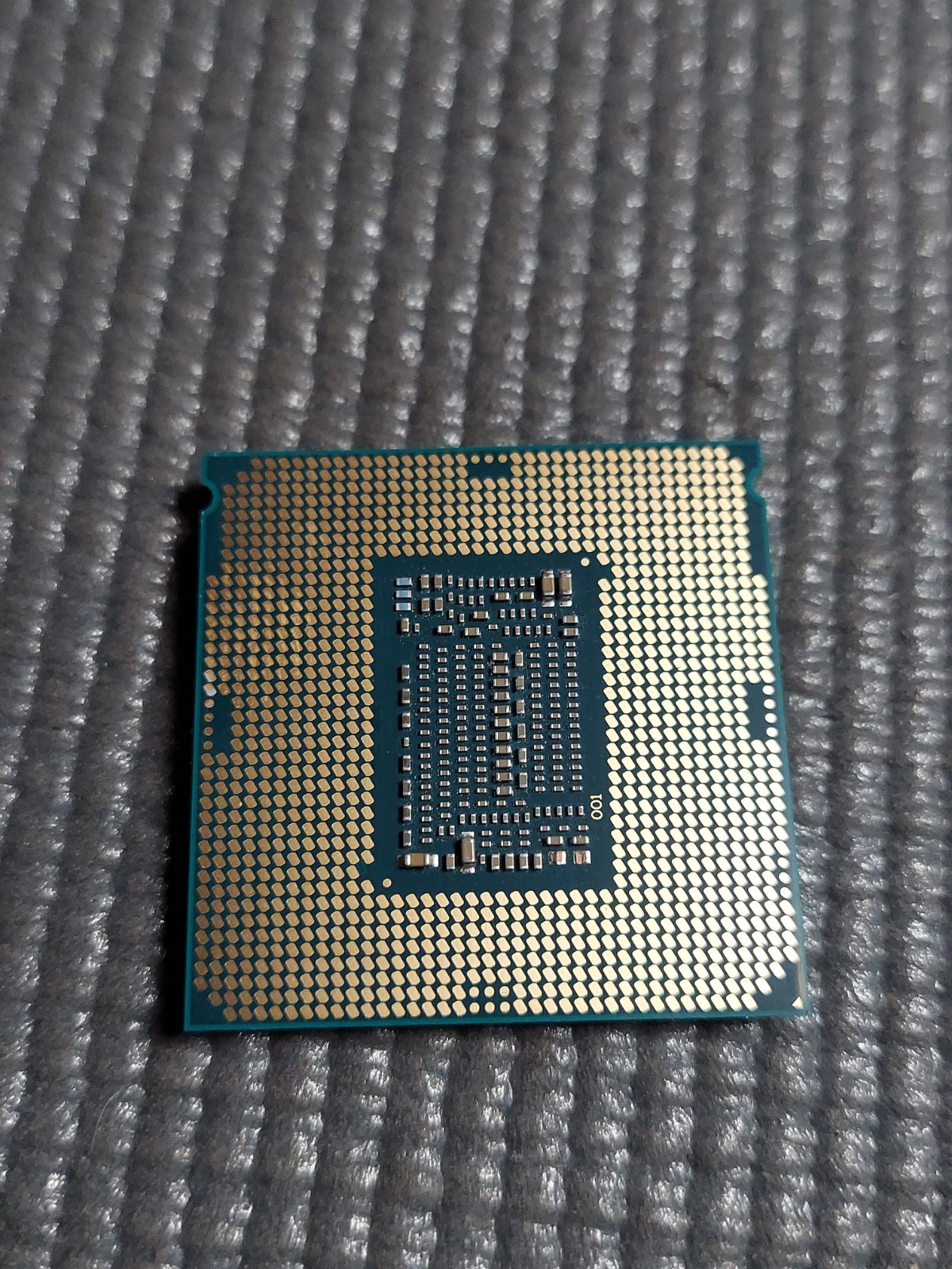Intel Xeon E-2136 3.3-4.5GHZ 6 CORE 12MB 80W SR3WW LGA1151 CPU