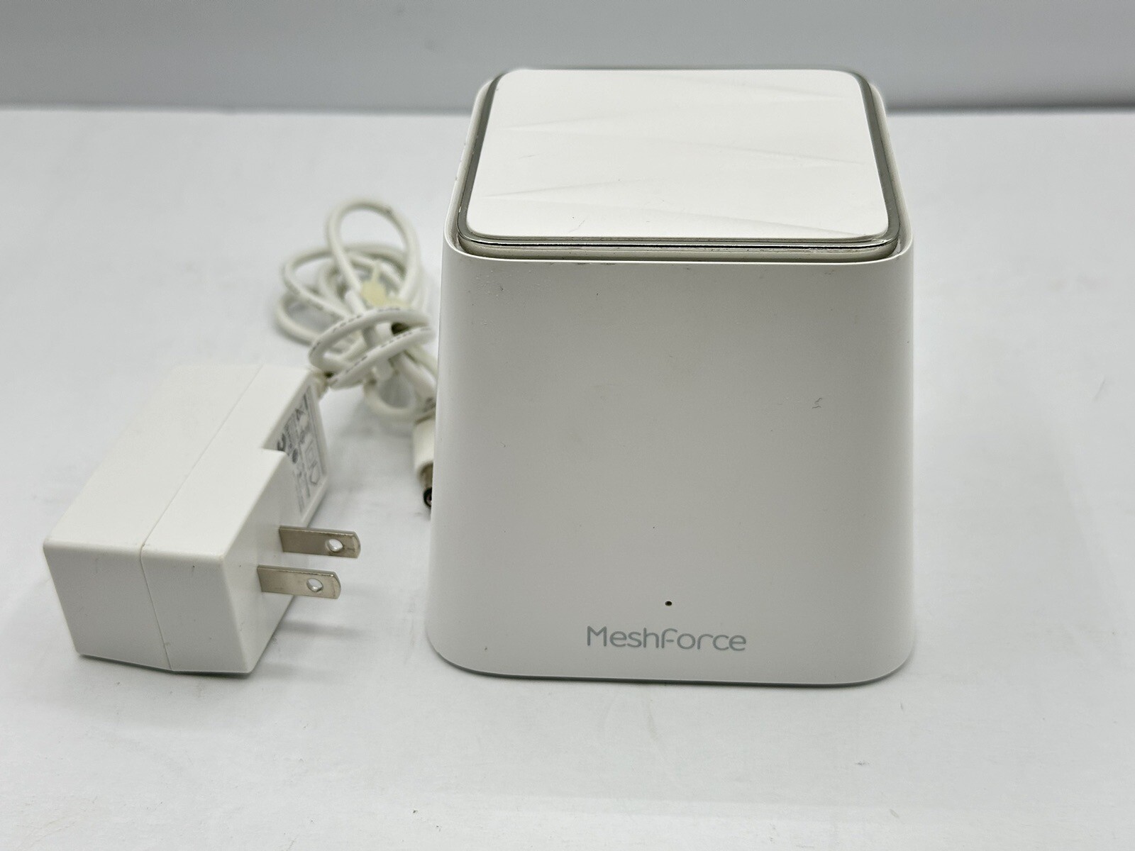 Meshforce Mesh WiFi System M3s Gigabit WiFi Router Replacement – Single Unit