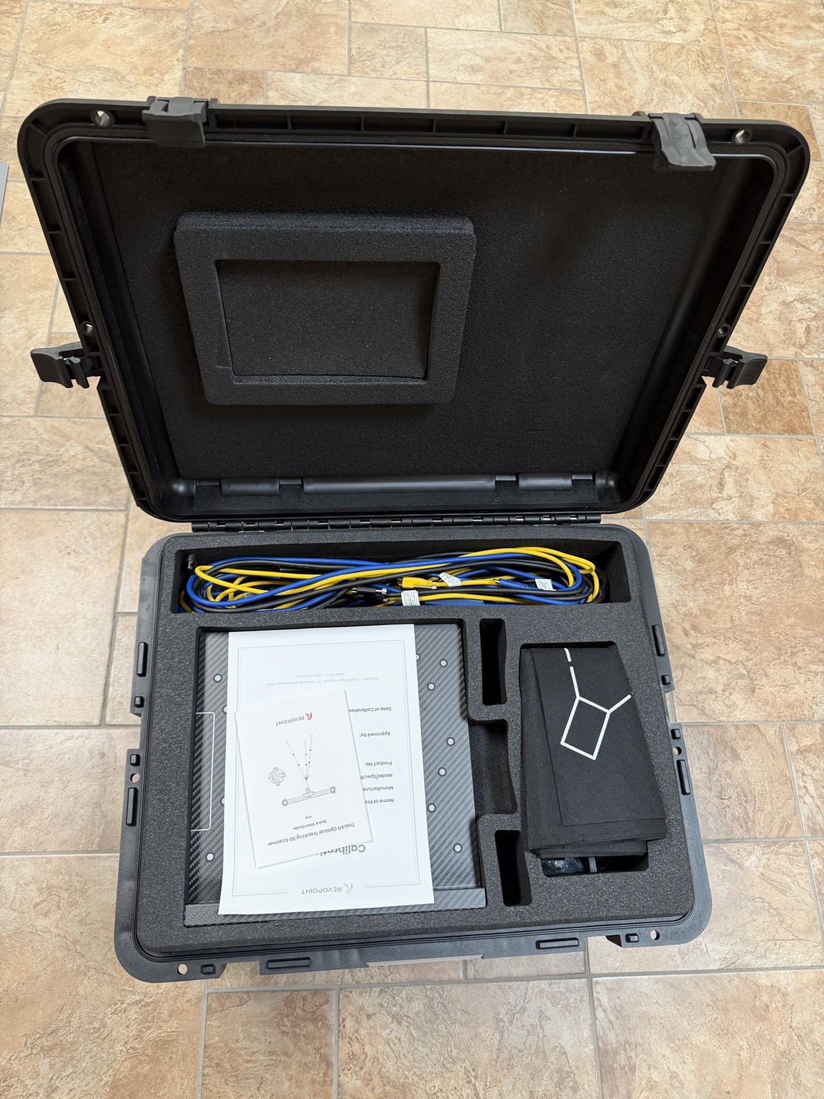 REVOPOINT TRACKIT OPTICAL TRACKING 3D SCANNER Blue Laser technologies