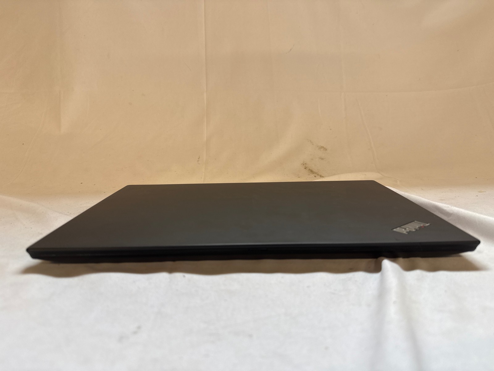 Lenovo ThinkPad T14 Gen 1 AMD Ryzen 7 PRO 4750U 16GB No Drive 14″ Bad Keyboard
