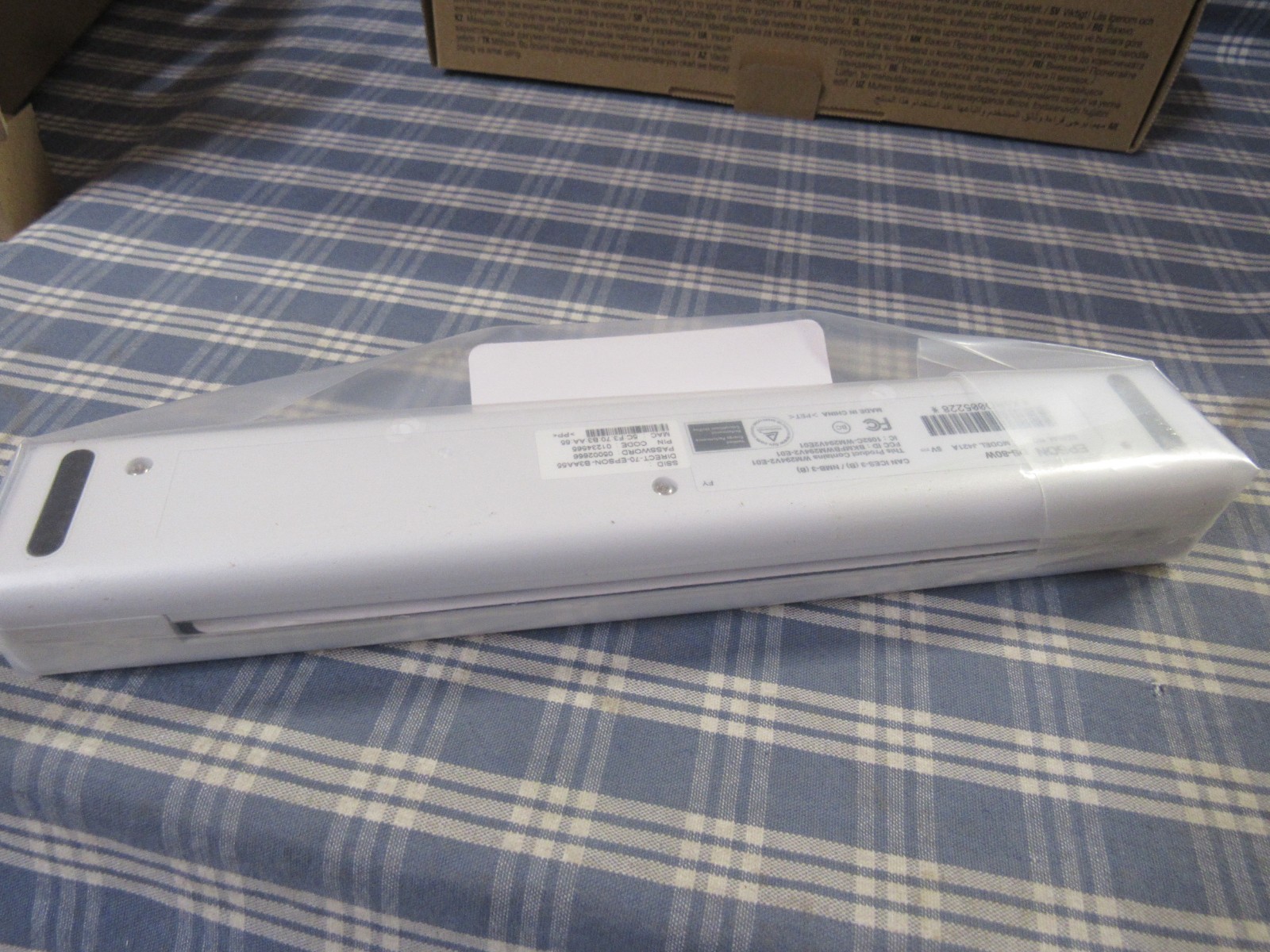 Epson Workforce DS-80W Wireless Portable Color Document Scanner (New) FREE SHIP.