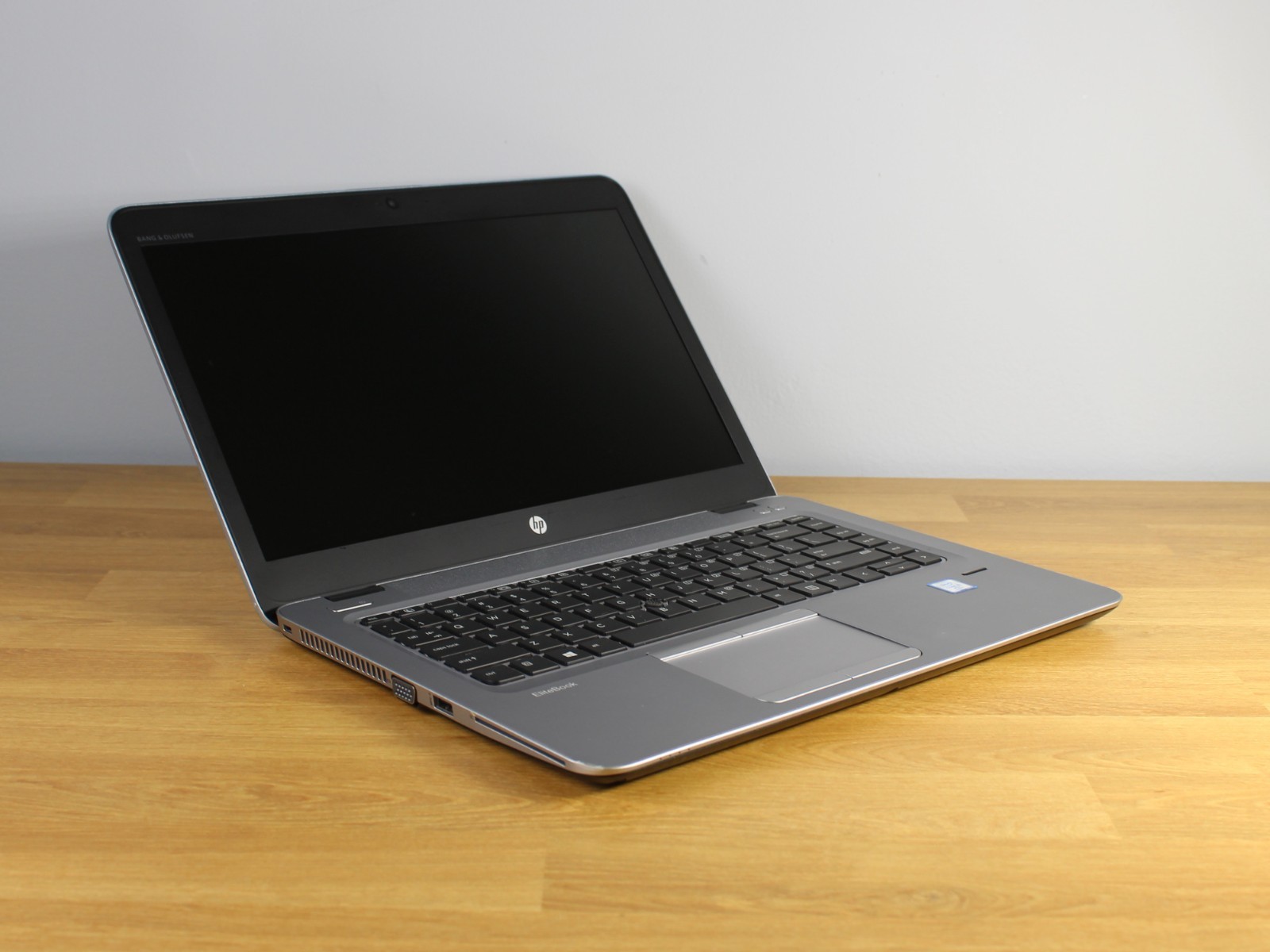 HP Elitebook 840 G3 – 14″ Laptop – Intel Core i5-6300U 8GB 256GB SSD Windows 10