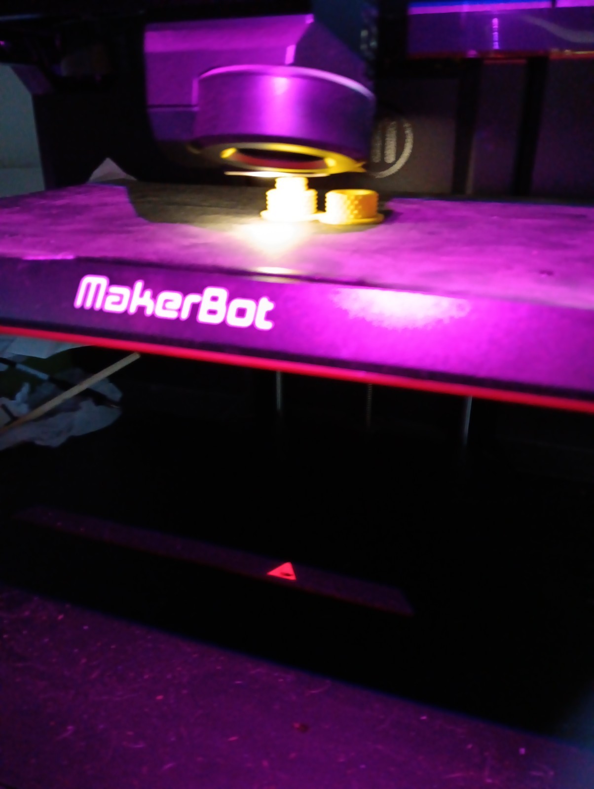 MAKERBOT MP07825 Replicator 3D Printer