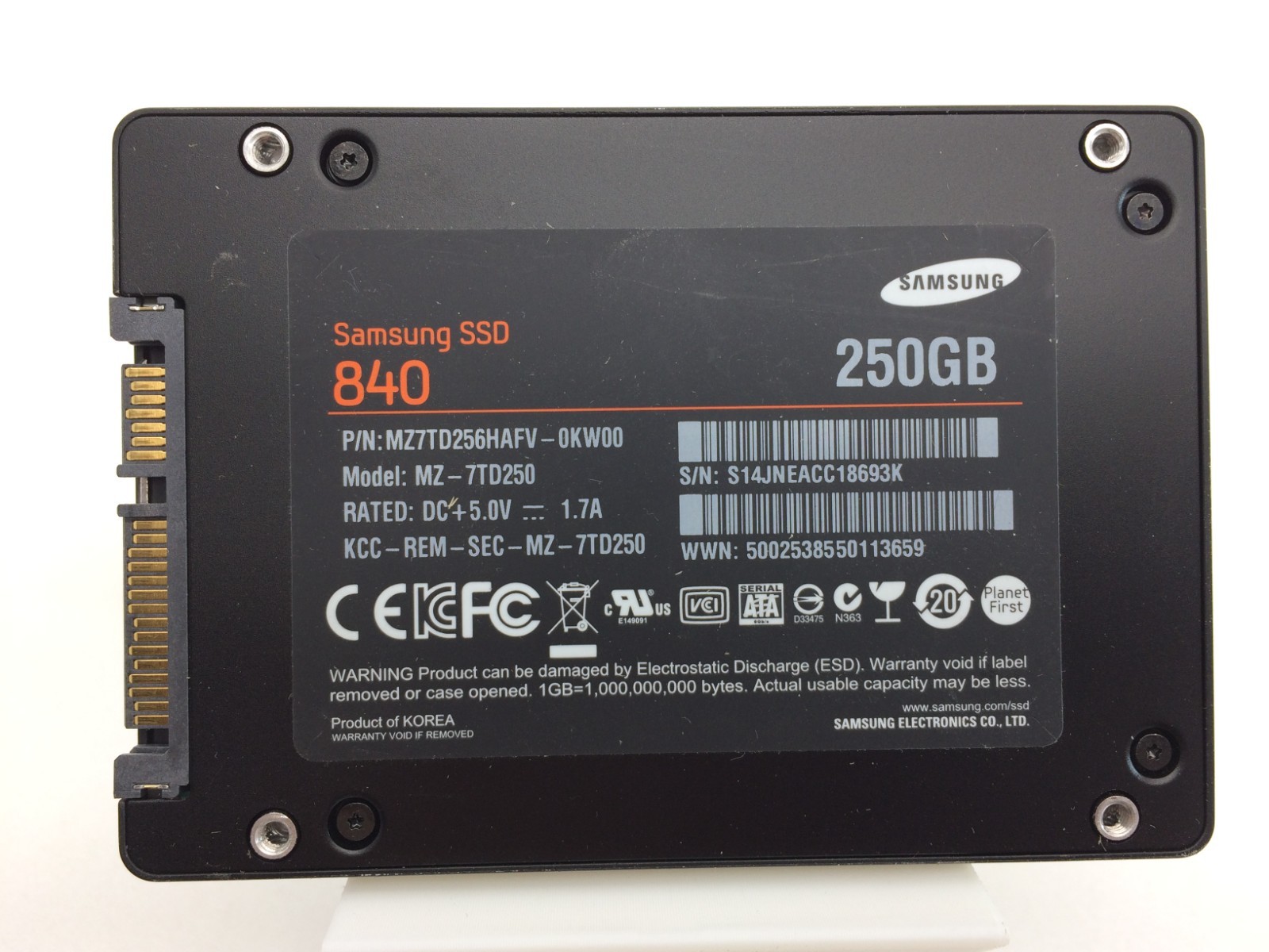 Lot of 10: 250GB SSD 2.5″ SATA Solid State drives major brands Replace 256GB