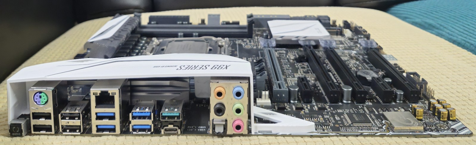 ASUS X99-A II + E5-2660V4 : LGA2011-3 X99 ATX DDR4 Supports ECC/REG RAM