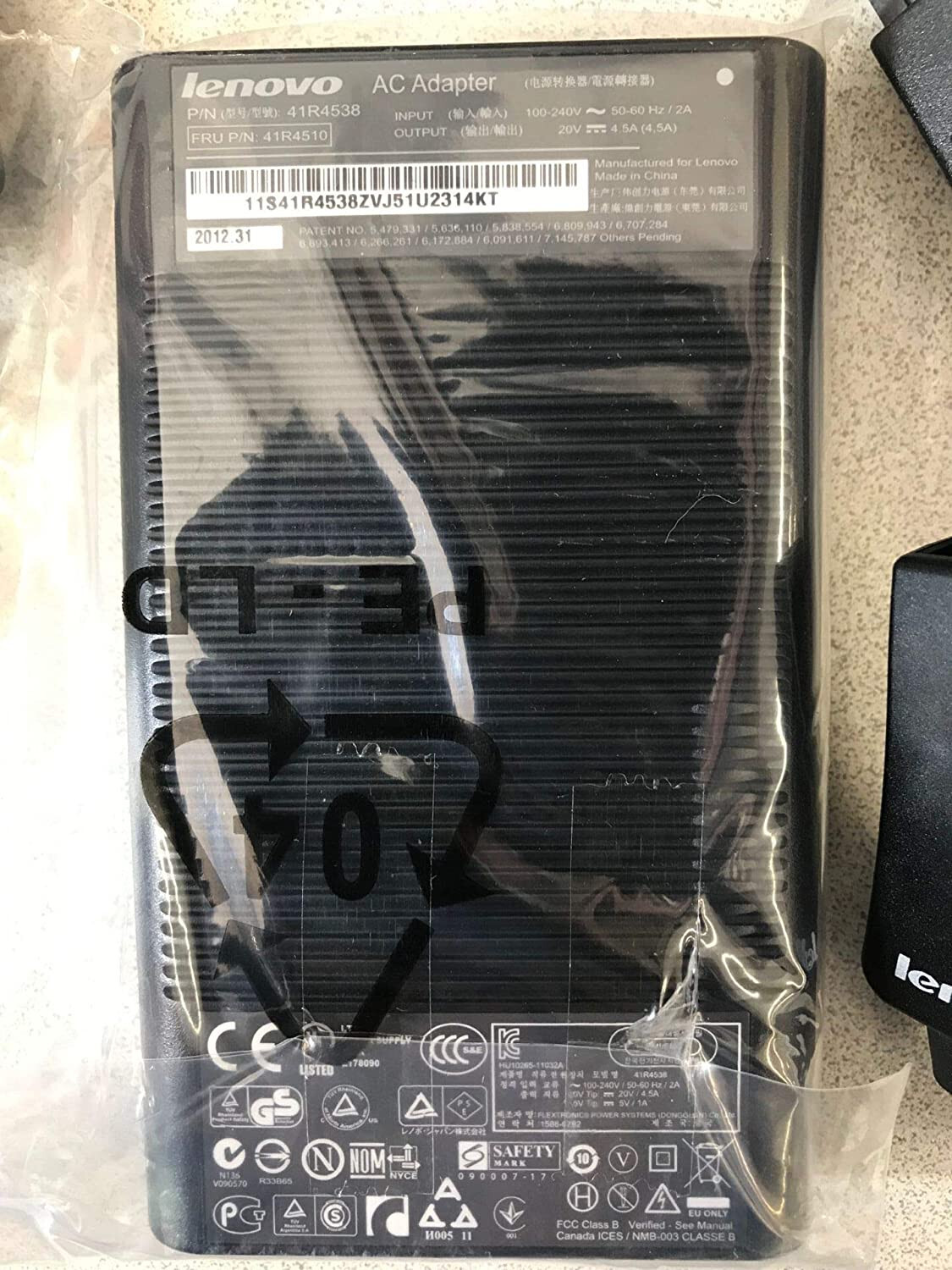 NEW Genuine Lenovo 90w AC/DC ultraslim power adapter x120e x121e x130e 41R4493