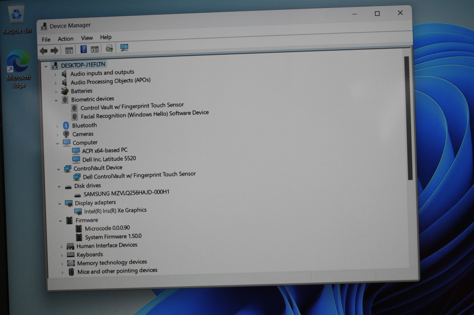 15.6″Dell Latitude 5520 i7-1185G7 3.00GHz RAM 16GB NVMe 256GB/Cosmetic Issue