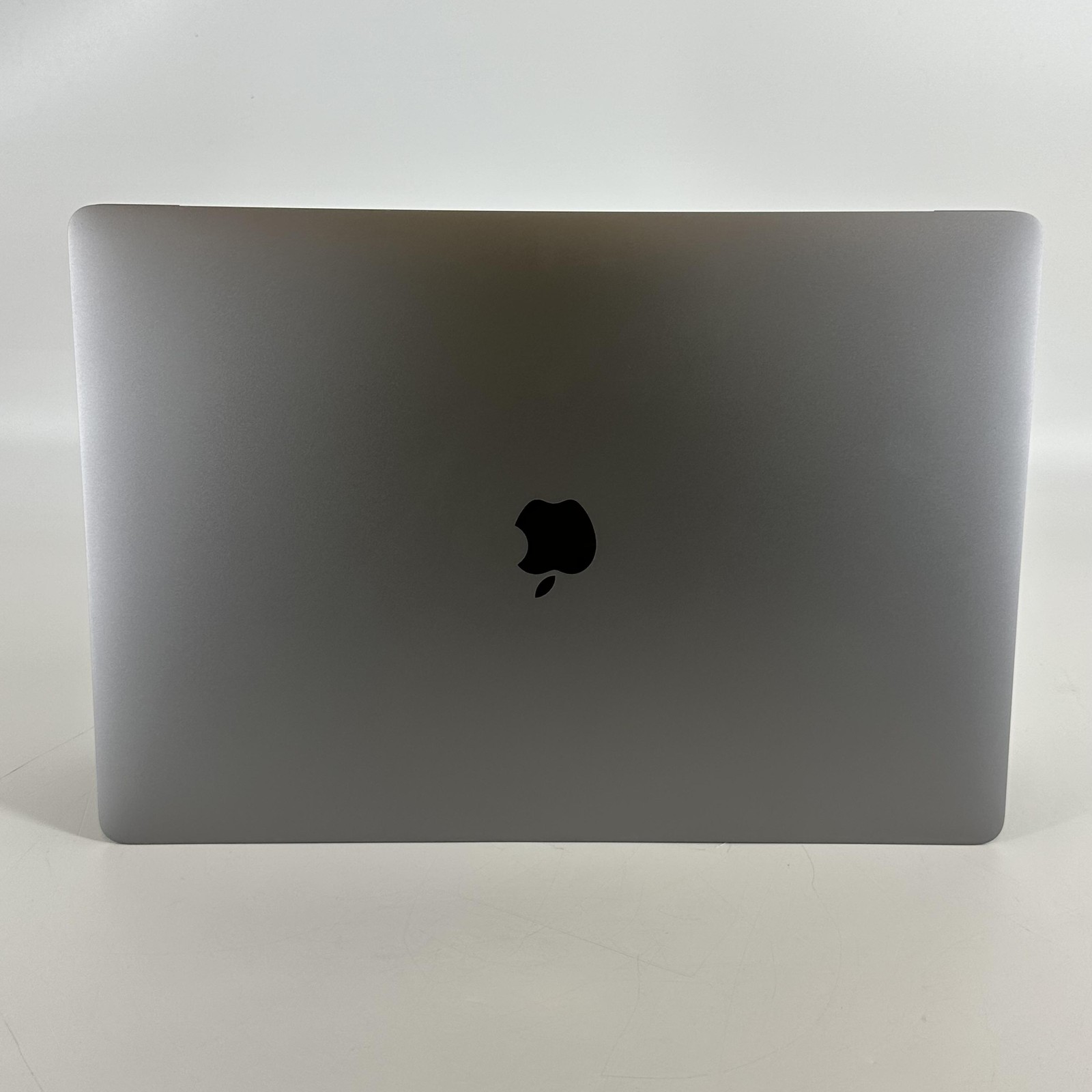 MacBook Pro 16 Touch Bar 2019 2.3 GHz i9 32GB 1TB SSD Radeon Pro 5500M 8GB Gray