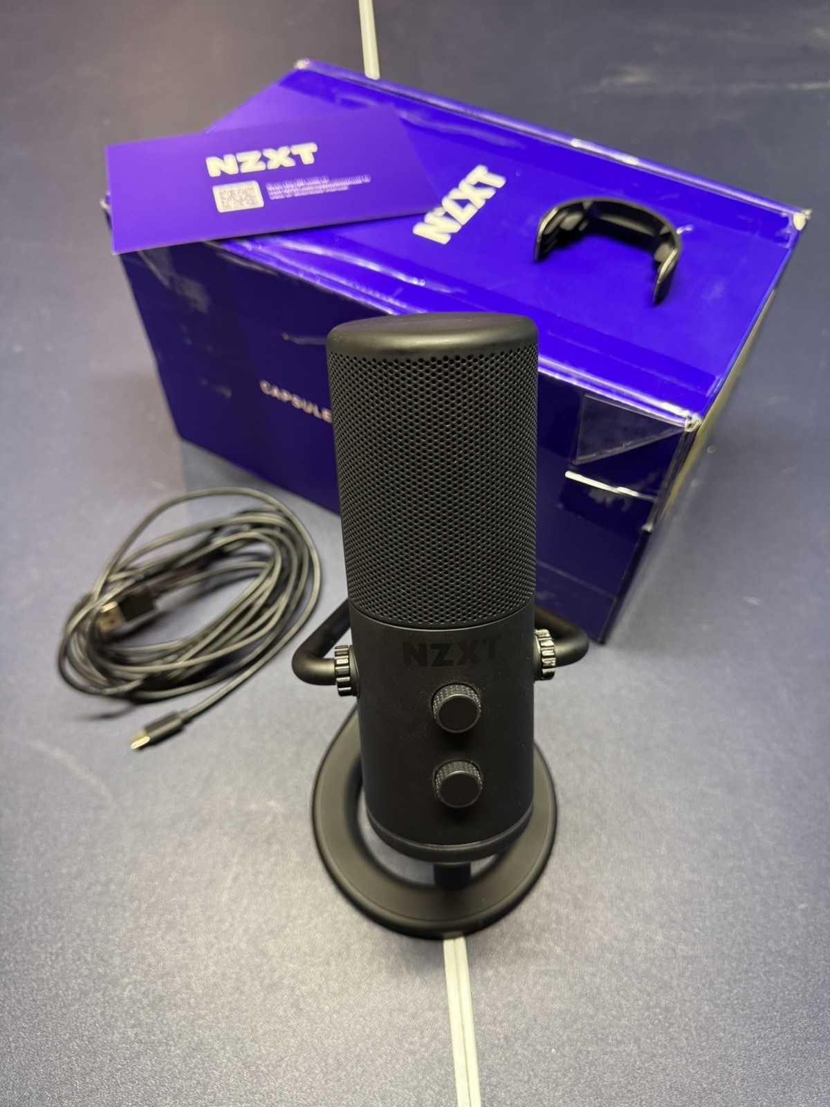 NZXT Capsule Cardioid USB Microphone, Black (READ DESCRIPTION)