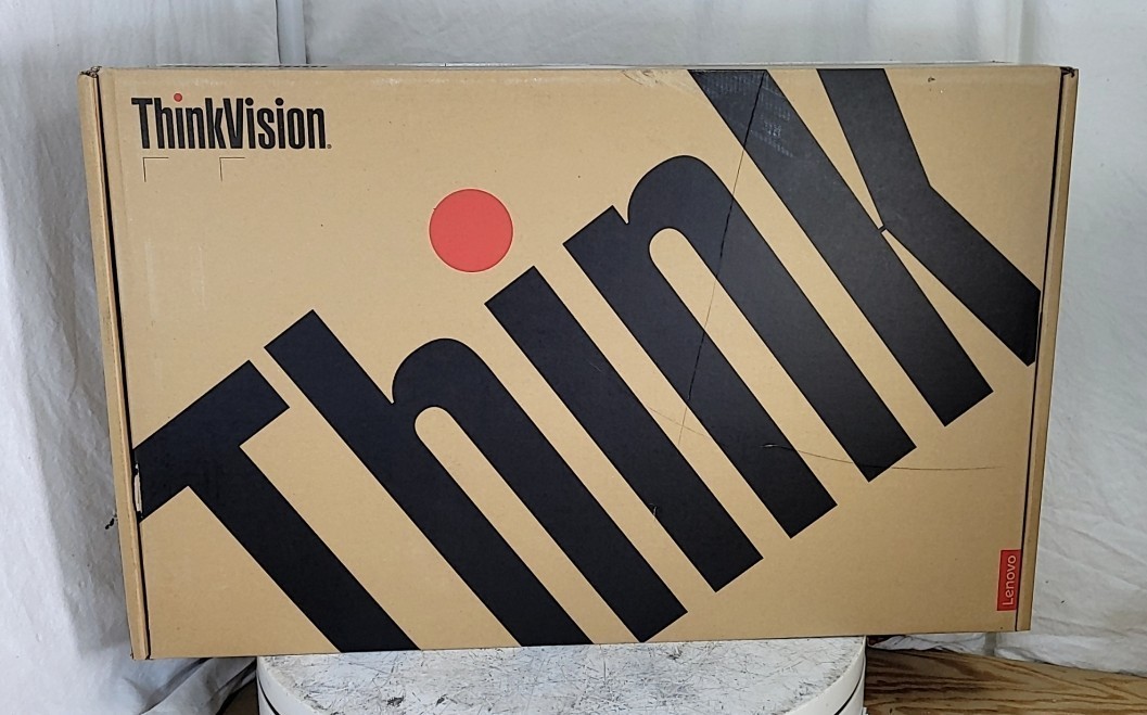 NEW SEALED BOX LENOVO P32p-20 C20315UP0 LCD Monitor 32″ HDMI USB-C DP SEE NOTES