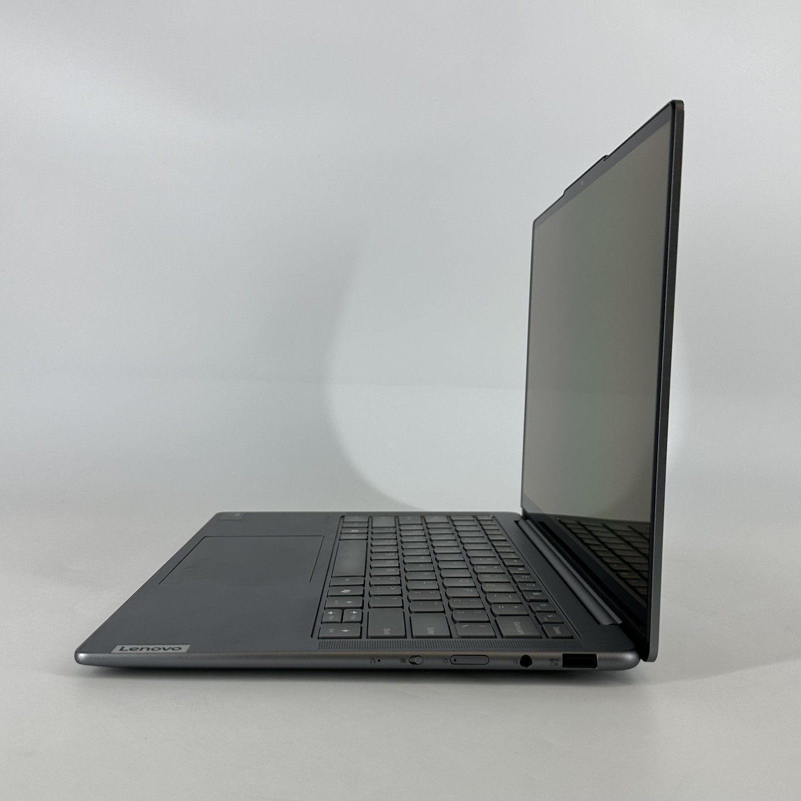 Lenovo Slim 7i 14 Gray FHD+ TOUCH 1.4 GHz Ultra 7 155H 32GB 1TB SSD Very Good