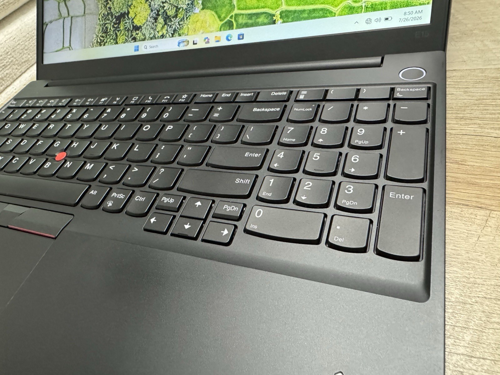 Lenovo ThinkPad E15 Gen 2 15.6″ Intel Core i7-1165G7 @ 2.8GHz 16GB RAM 512GB SSD