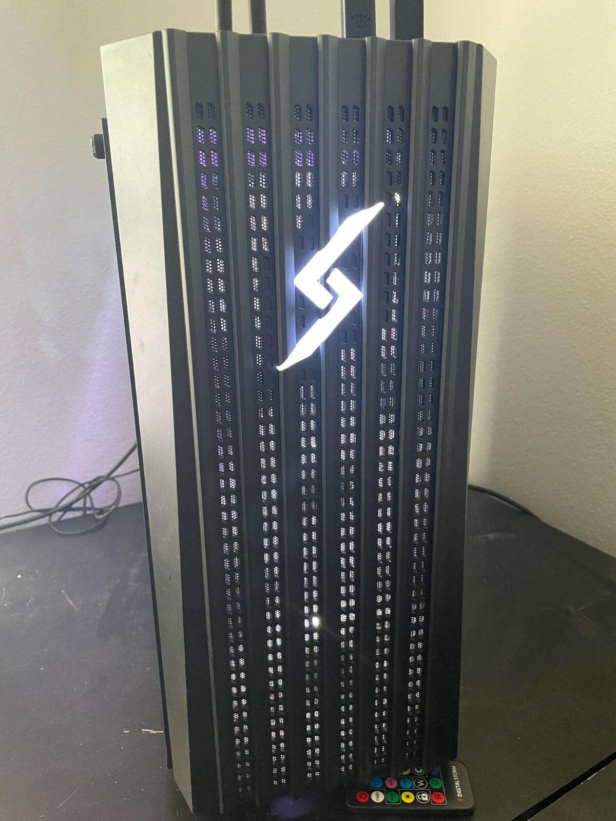 digital storm gaming pc/ Intel(R) Core(TM) i7-9700F CPU/16.0 GB/ WIN 10