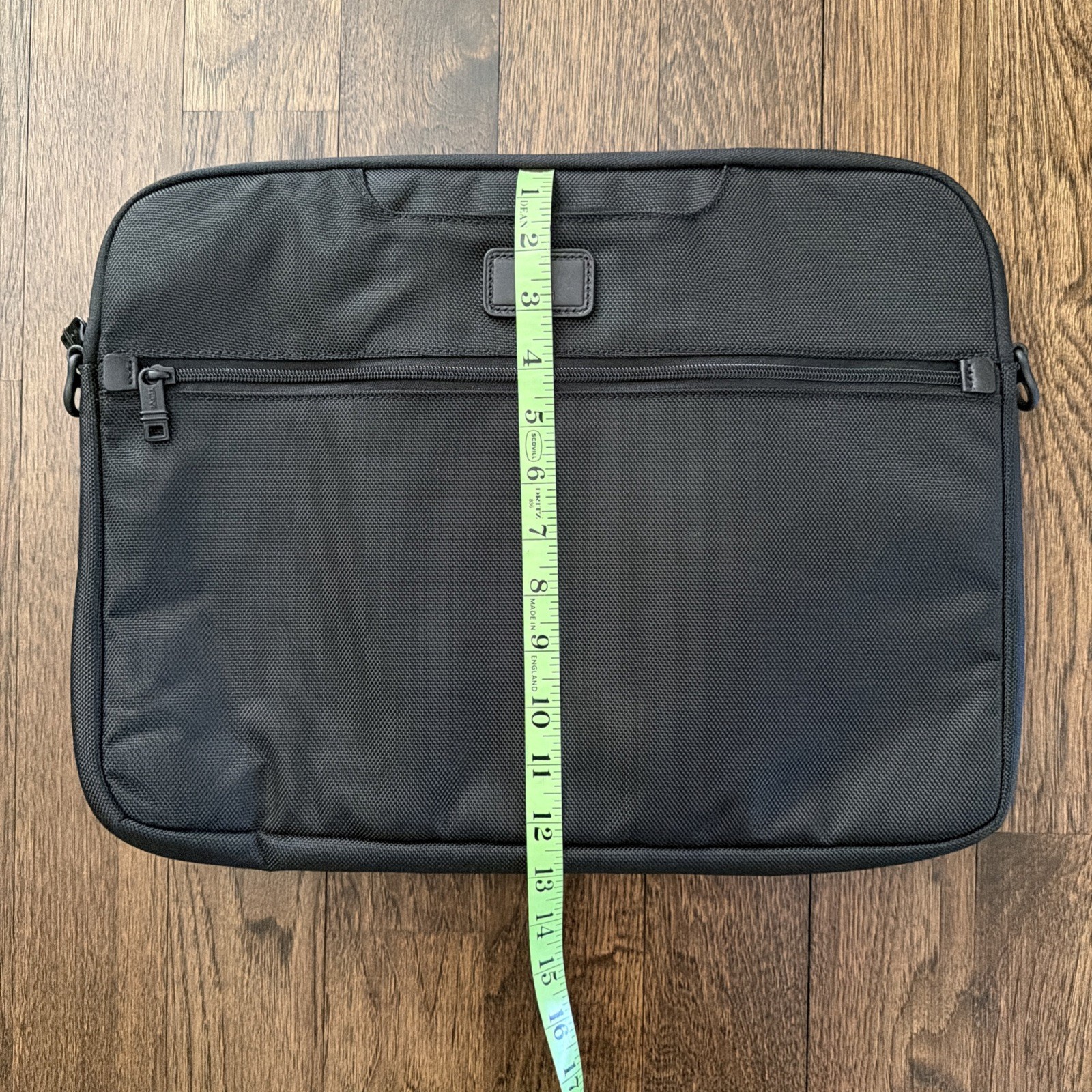 Tumi Laptop Sleeve Cover Case Portable Black Nylon 16” x 12” Zippered Pocket