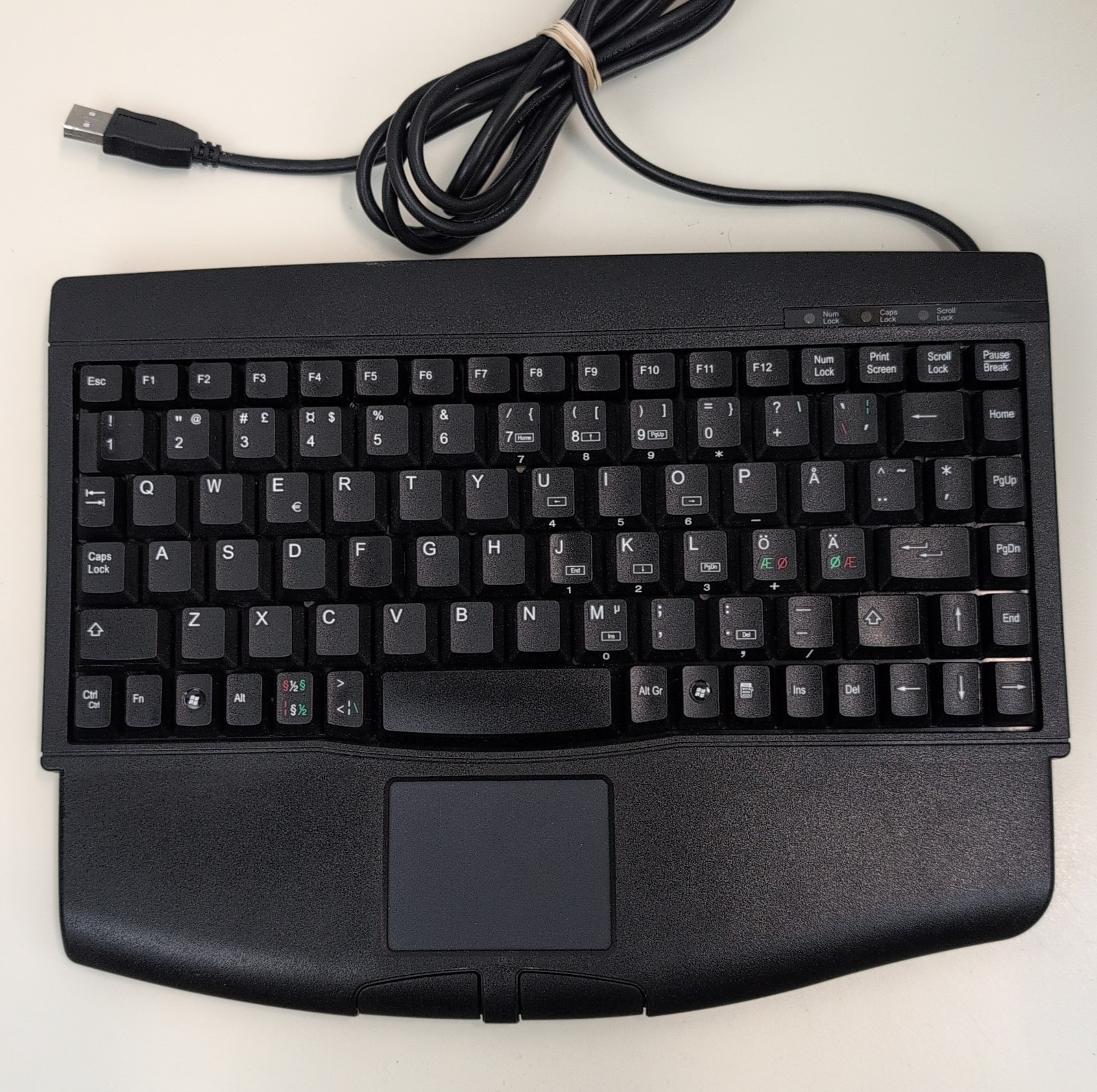 SolidTek ACK-540U USB Keyboard with Touchpad Compact Industrial PC Laptop Black