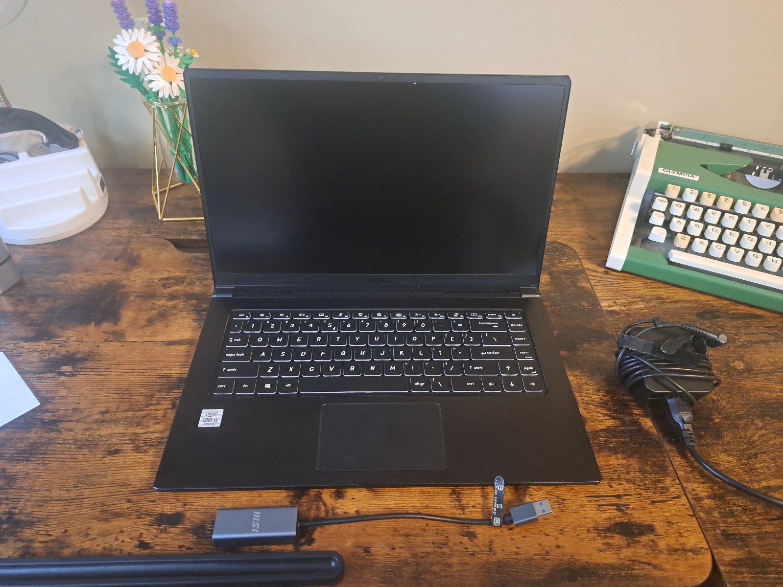 MSI Modern 15 A10M-455 15.6” (512GB SSD, Intel Core i5-10210U, 1.6GHz, 16GB RAM)