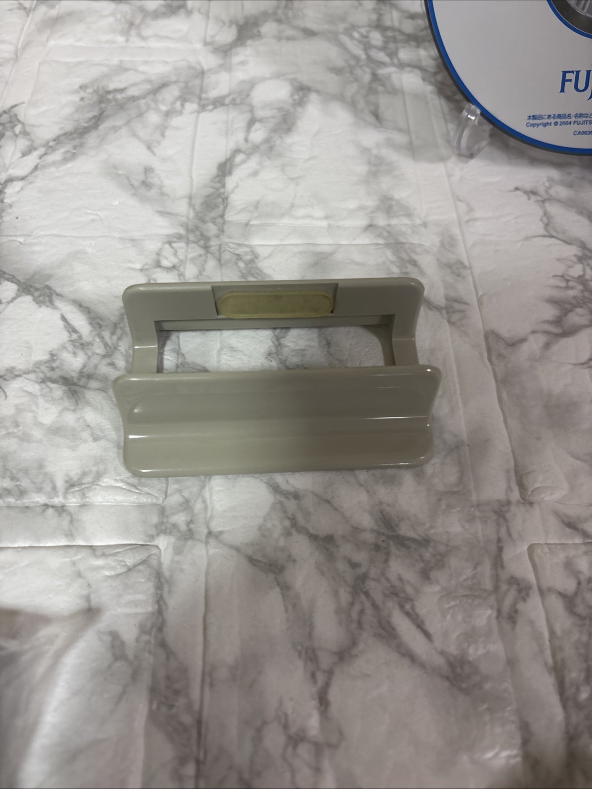 FUJITSU DynaMO 1300U2 Pocket DMO13PT2S 1.3GB MO disk compatible MO drive