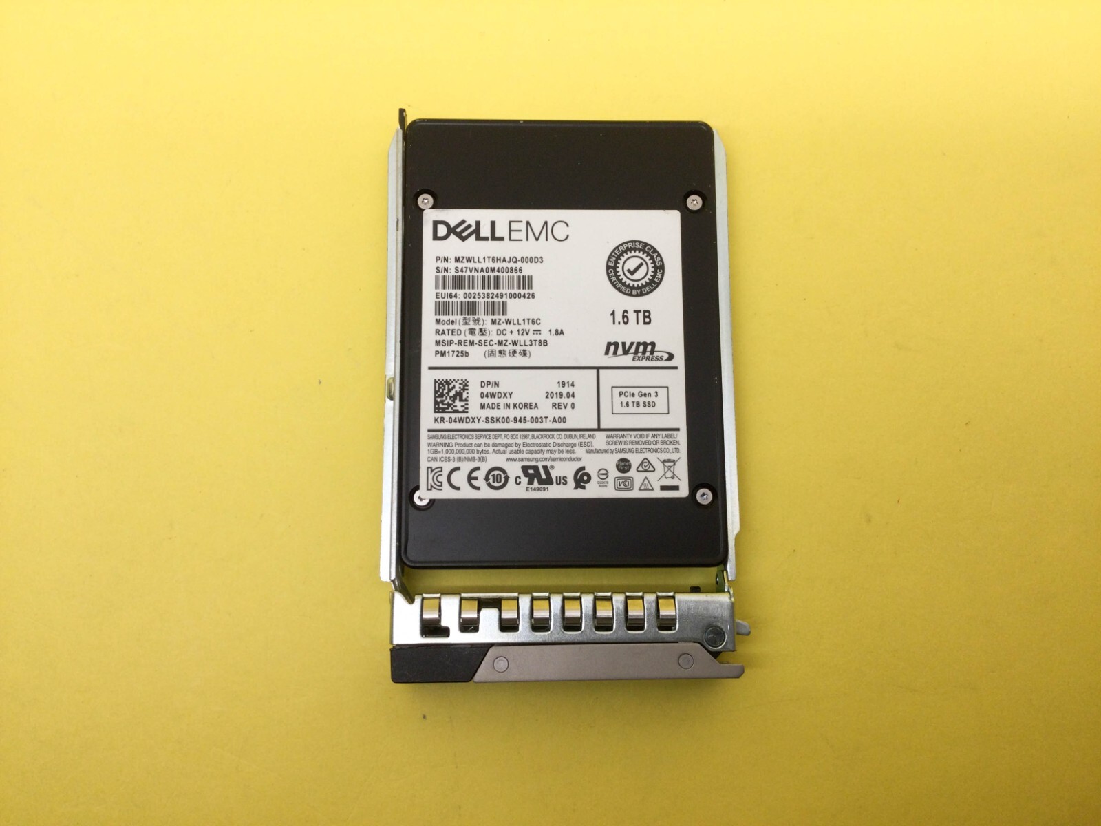 4WDXY Dell Samsung PM1725b 1.6TB PCIe NVMe Mix Use 2.5” Internal SSD MZ-WLL1T6C