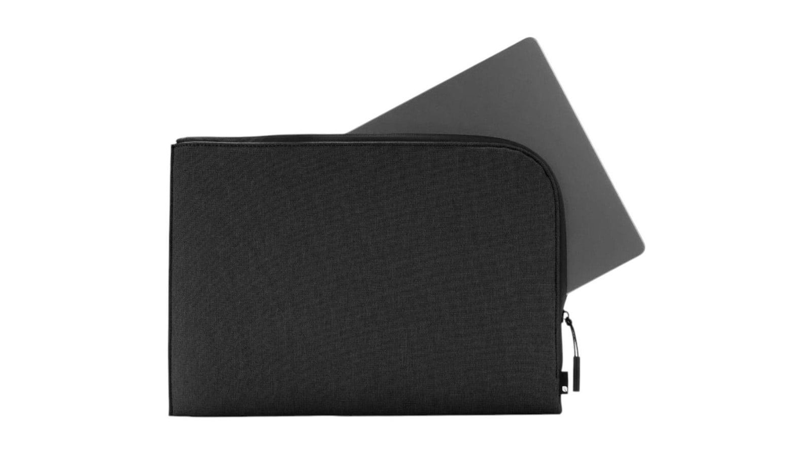 Incase Facet Sleeve up to 14″ Macbook Pro – Black