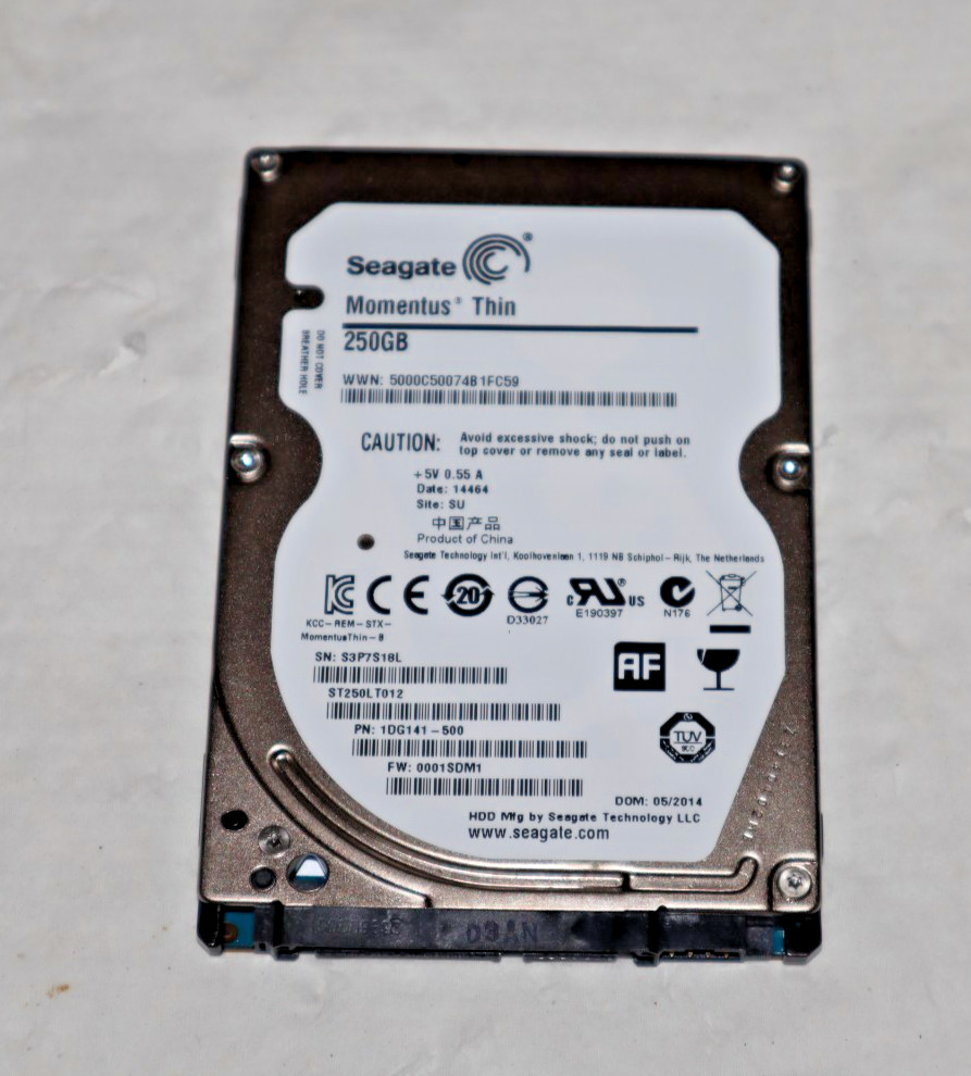 Lot of 5 Seagate Thin HDD ST250LT012 250 GB 2.5″ SATA III Laptop Hard Drive