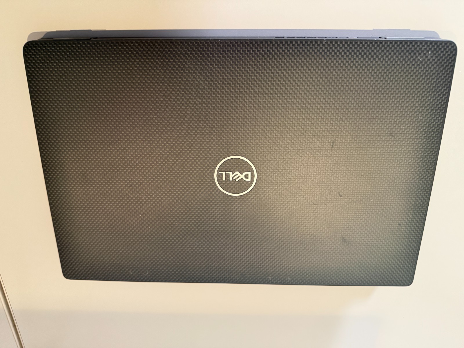 Dell Latitude 7410 14″FHD Core i5-10310U @ 1.70GHz 16GB RAM 256GB SSD W 11 Home