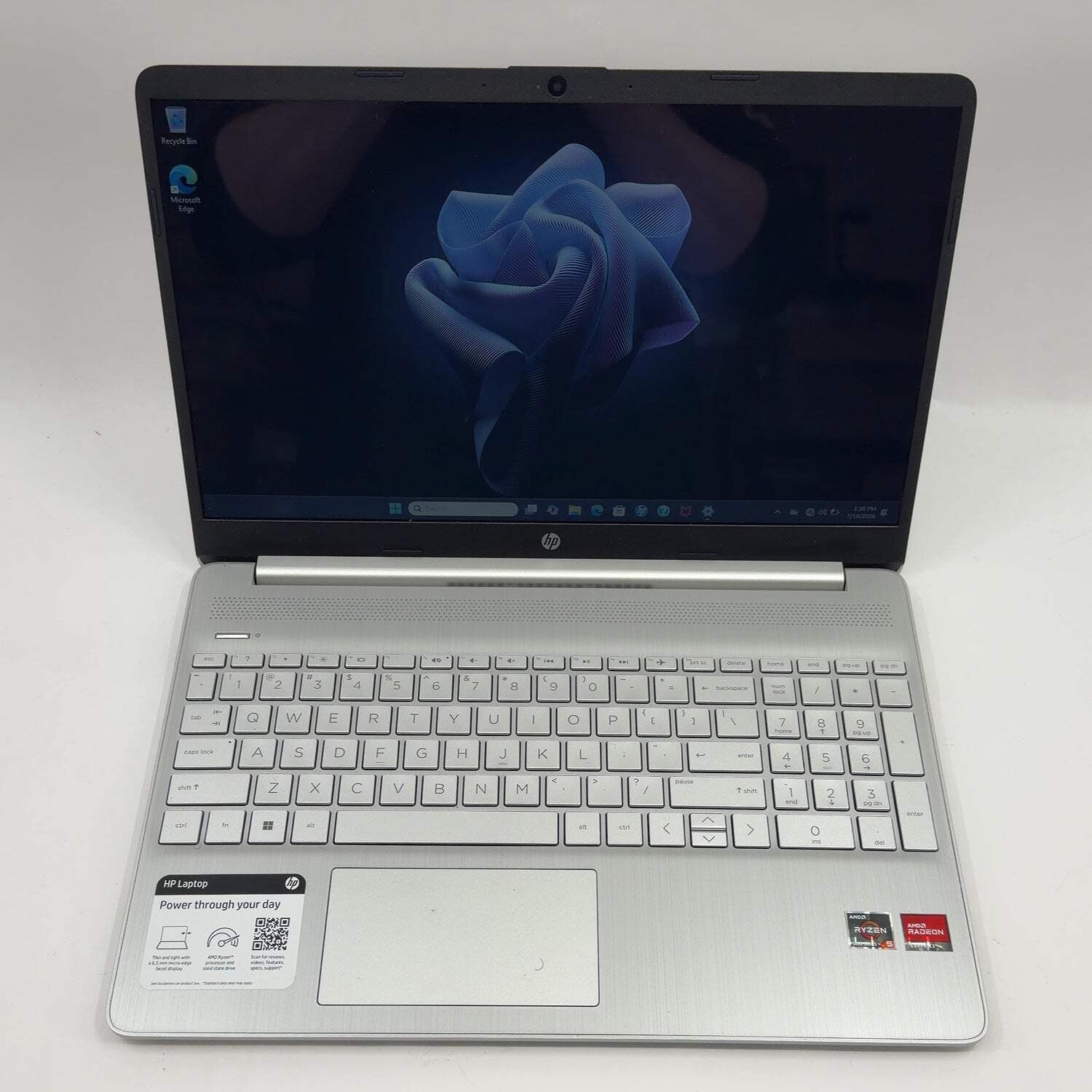 HP Laptop 15-EF2148NR 15.6″ Ryzen 5 5500U 2.1GHz 8GB RAM 256GB SSD