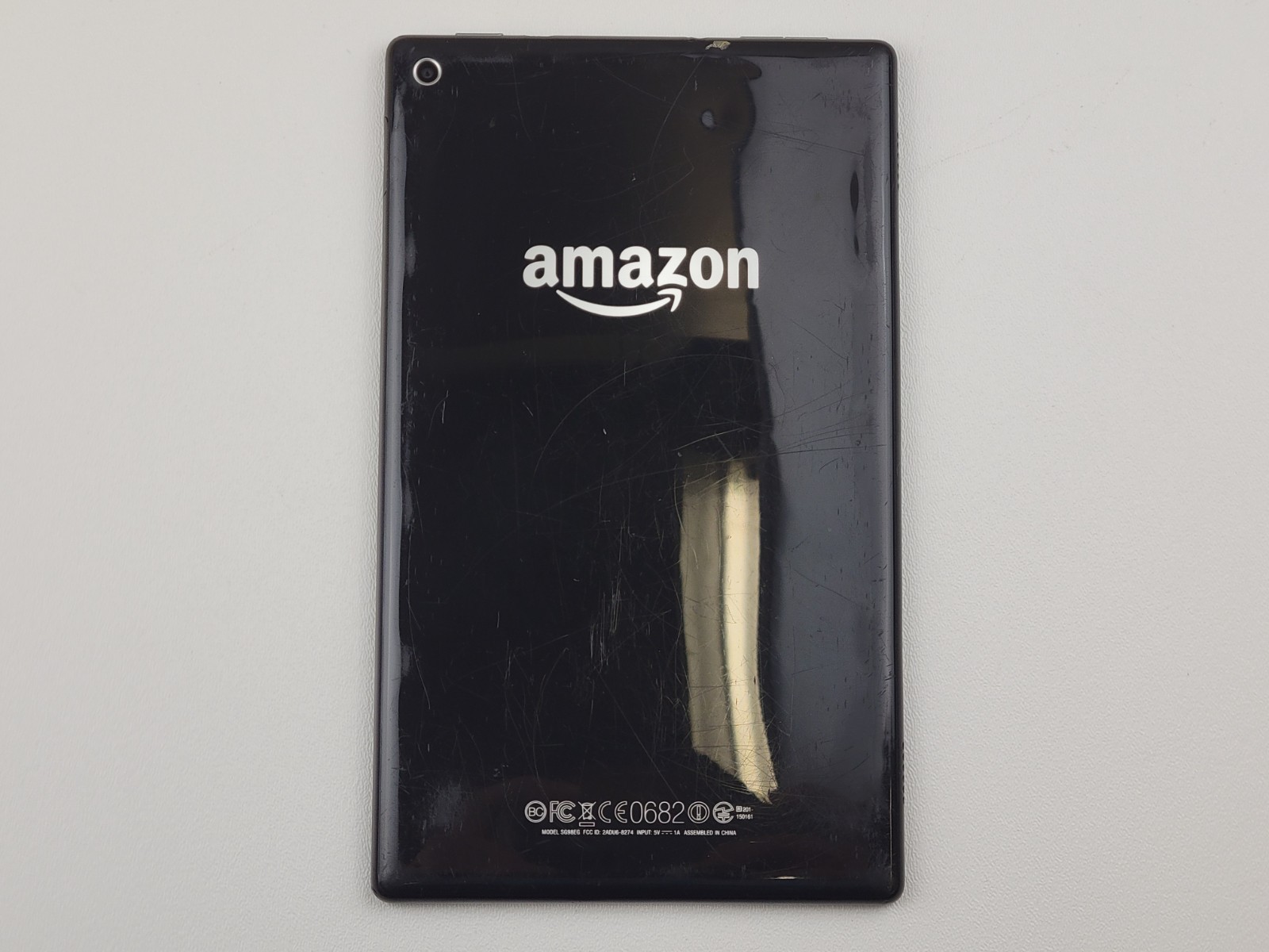 Amazon Kindle Fire HD 8 (5th Gen.) (SG98EG) 8GB (Wi-Fi) 8″ Tablet – H7570