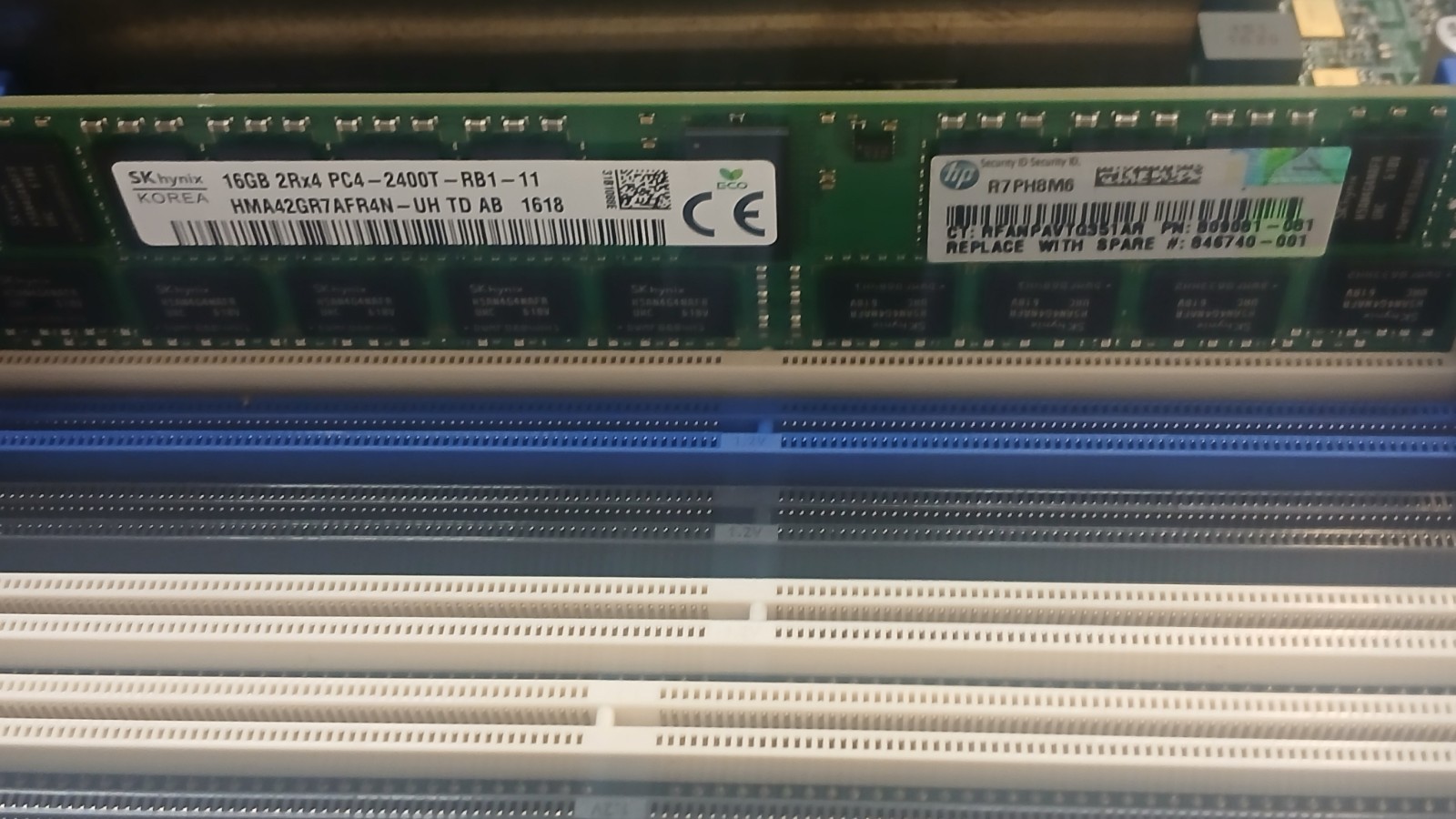 HP Proliant DL360 Gen 9 w Intel Xeon E5-2640 v4 @2.60Ghz NO HDs *READ*