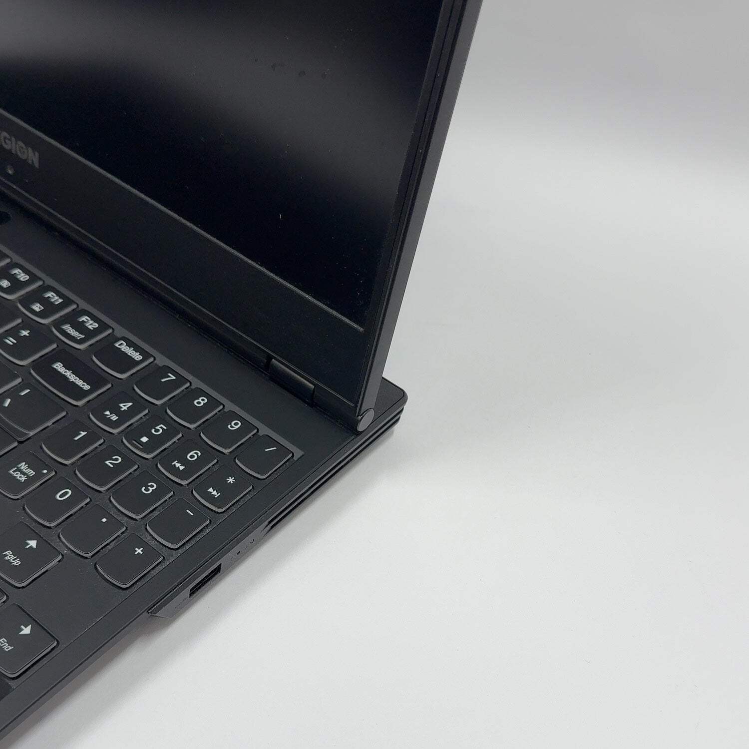 Lenovo Legion Y540 81SX 15.6″ i7-9750H 2.6GHz 16GB RAM 1TB SSD GeForce RTX 2060
