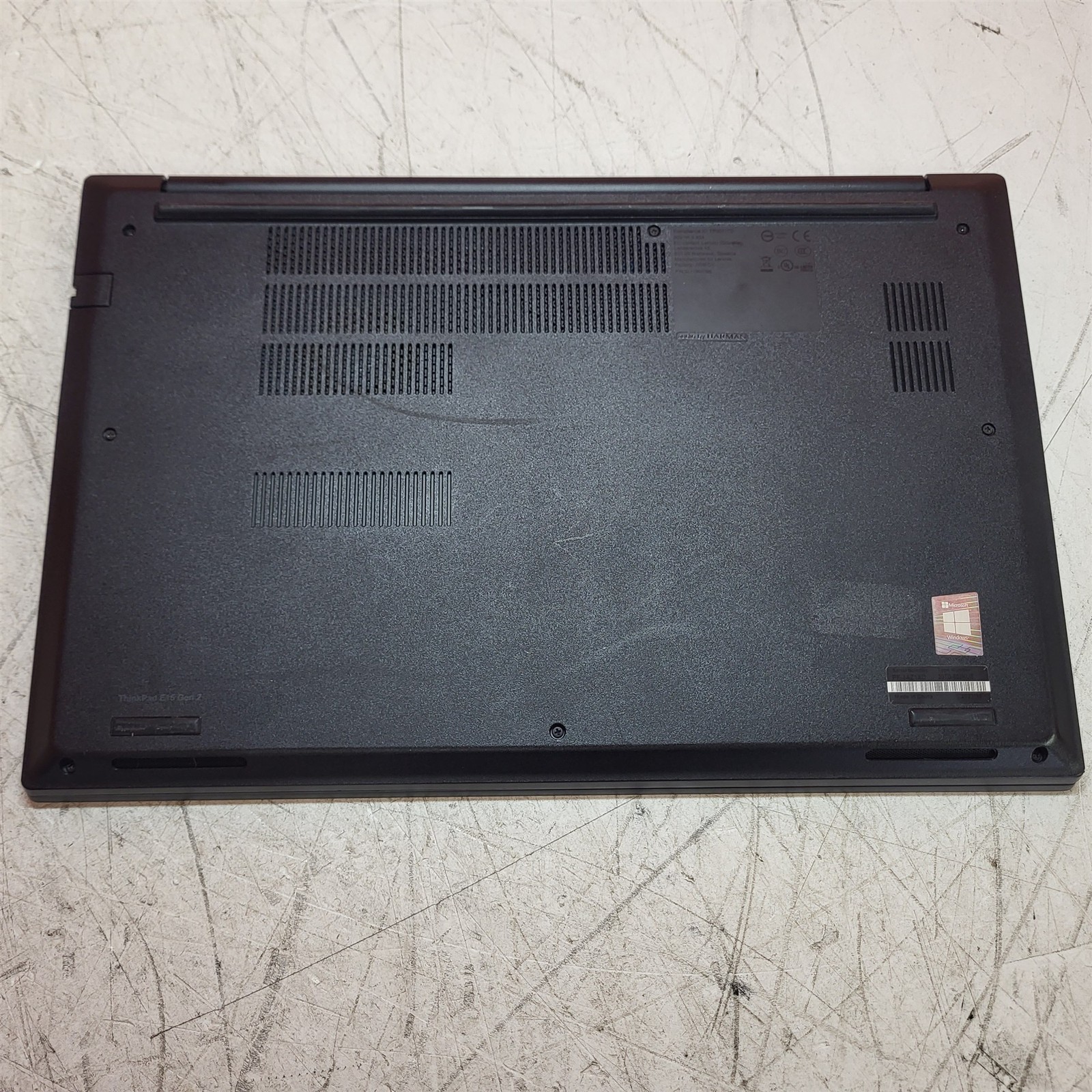 Scratched LCD Lenovo ThinkPad E15 Gen 2 Intel i5-1135G7 2.4GHz 8GB 512GB w/OS