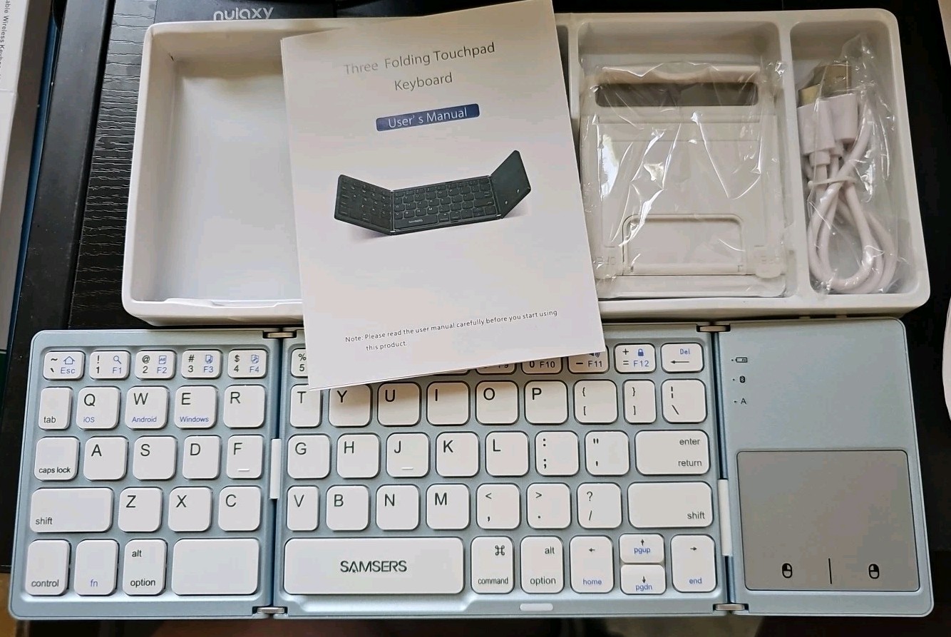 Samsers Foldable Keyboard and Mouse Combo iOS, Windows, Android, Mac OS devices
