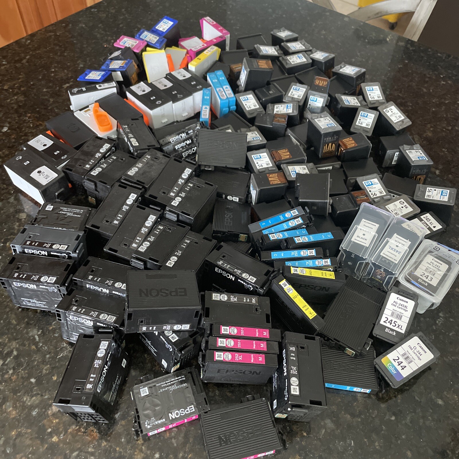 Mixed Lot 206 Empty Ink Cartridges Staples Rewards: HP, Canon, Epson *******